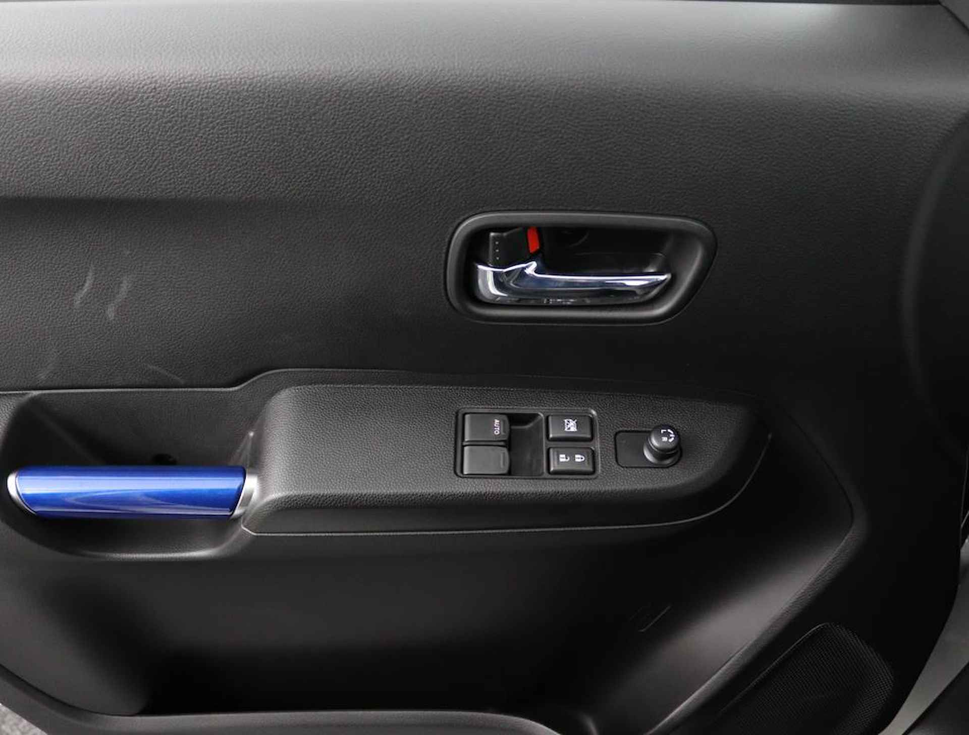 Suzuki Ignis 1.2 Smart Hybrid Select | Direct Leverbaar | Automaat | Stoelverwarming | Achteruitrijcamera | Zes Jaar Garantie | Veel Voorraad direct beschikbaar | - 39/53