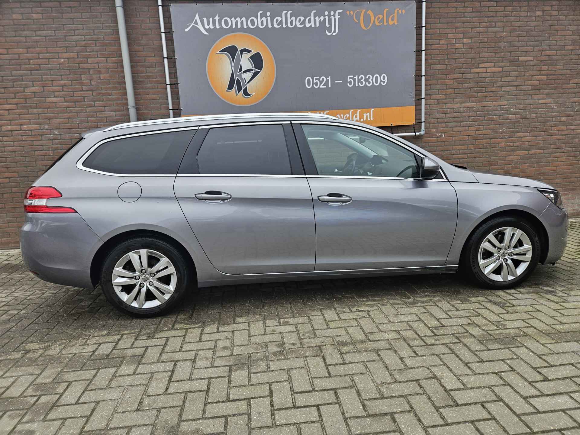 Peugeot 308 SW 1.6 BlueHDI Blue Lease Executive Pack - 30/32