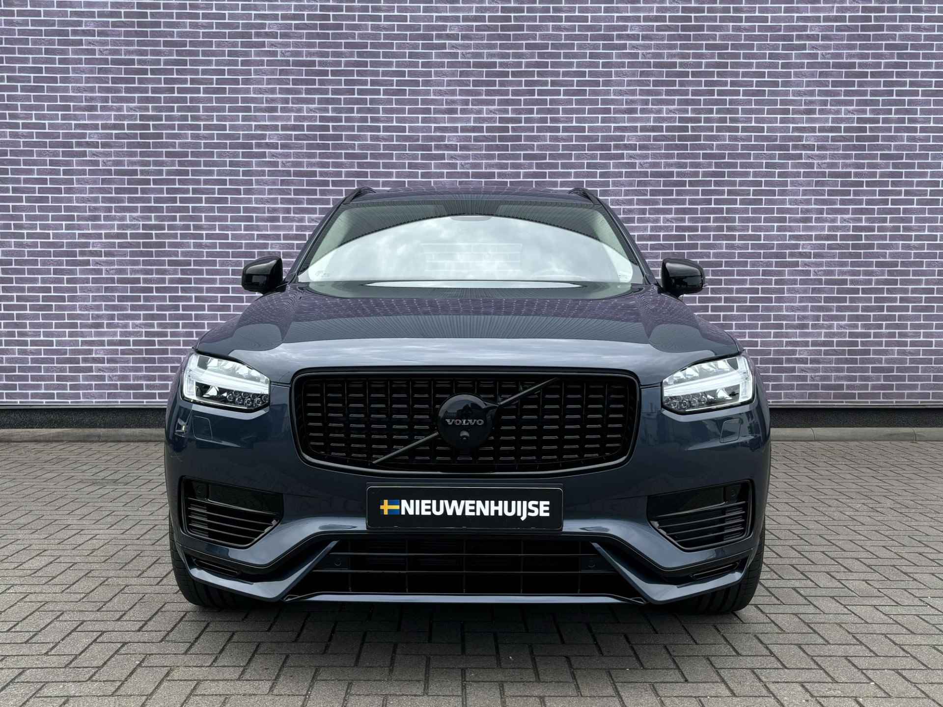 Volvo XC90 T8 Recharge AWD Ultra Dark Long Range | Luchtvering | Stoelen met massage en ventilatie | Bowers & Wilkins Audio | 22" LM velgen - 6/40