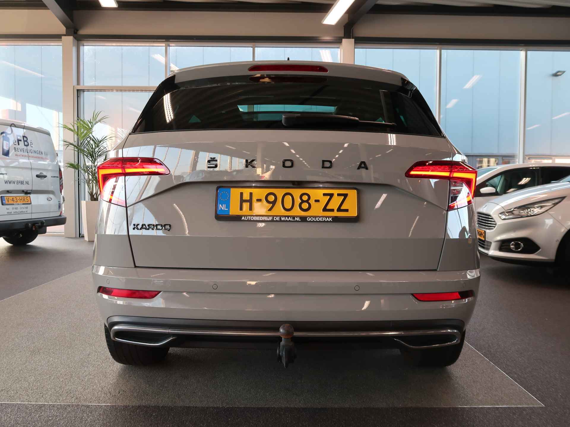 Škoda Karoq 1.5 TSi 150pk DSG Sportline Business SCHUIFDAK/KEYLESS/VIRTUAL/CAMERA/TREKH.WEGKLAPBAAR - 12/105