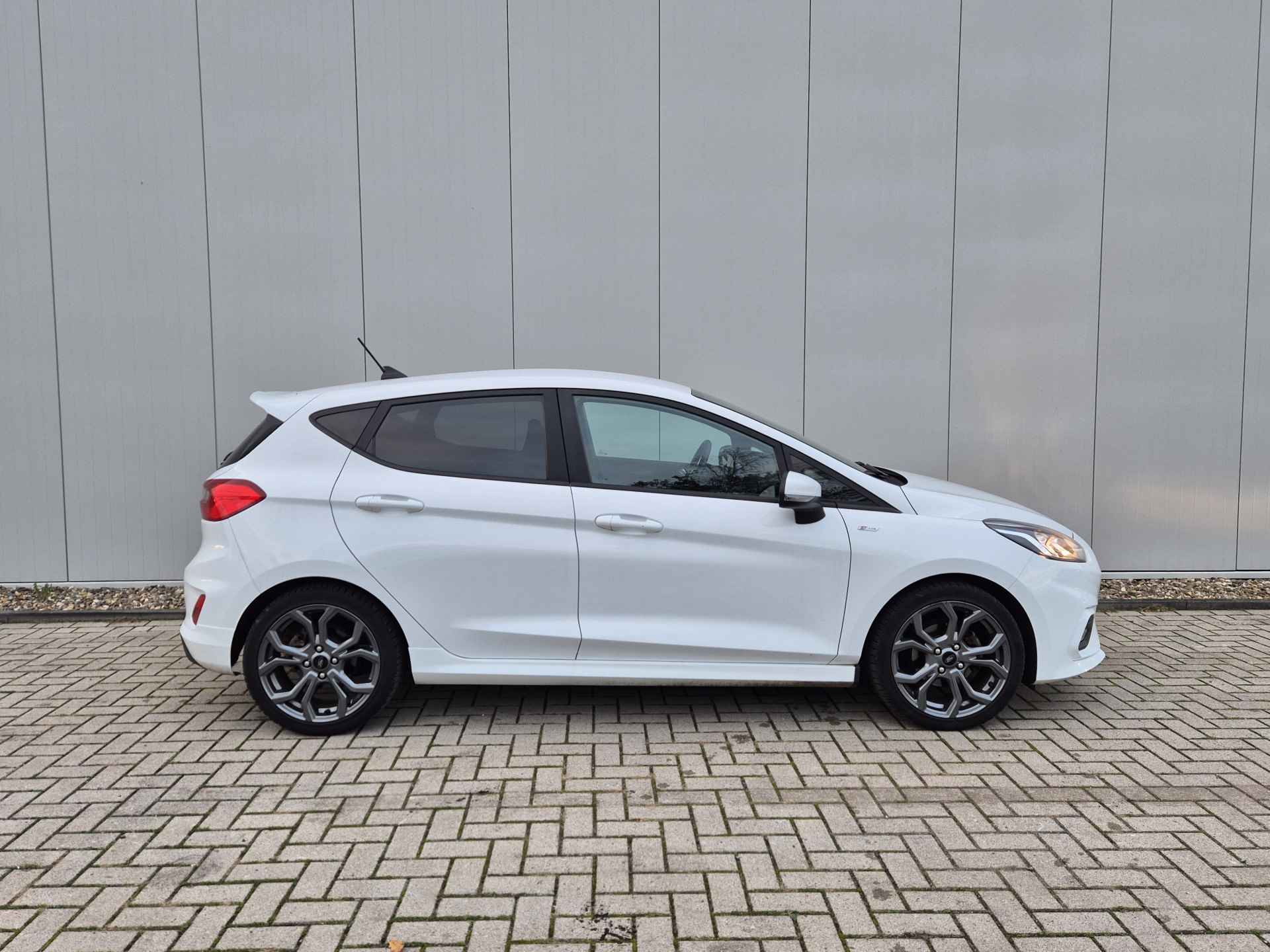 Ford Fiesta 1.0 EcoBoost ST-Line | Navi | Keyless | Android/Apple Carplay - 9/29