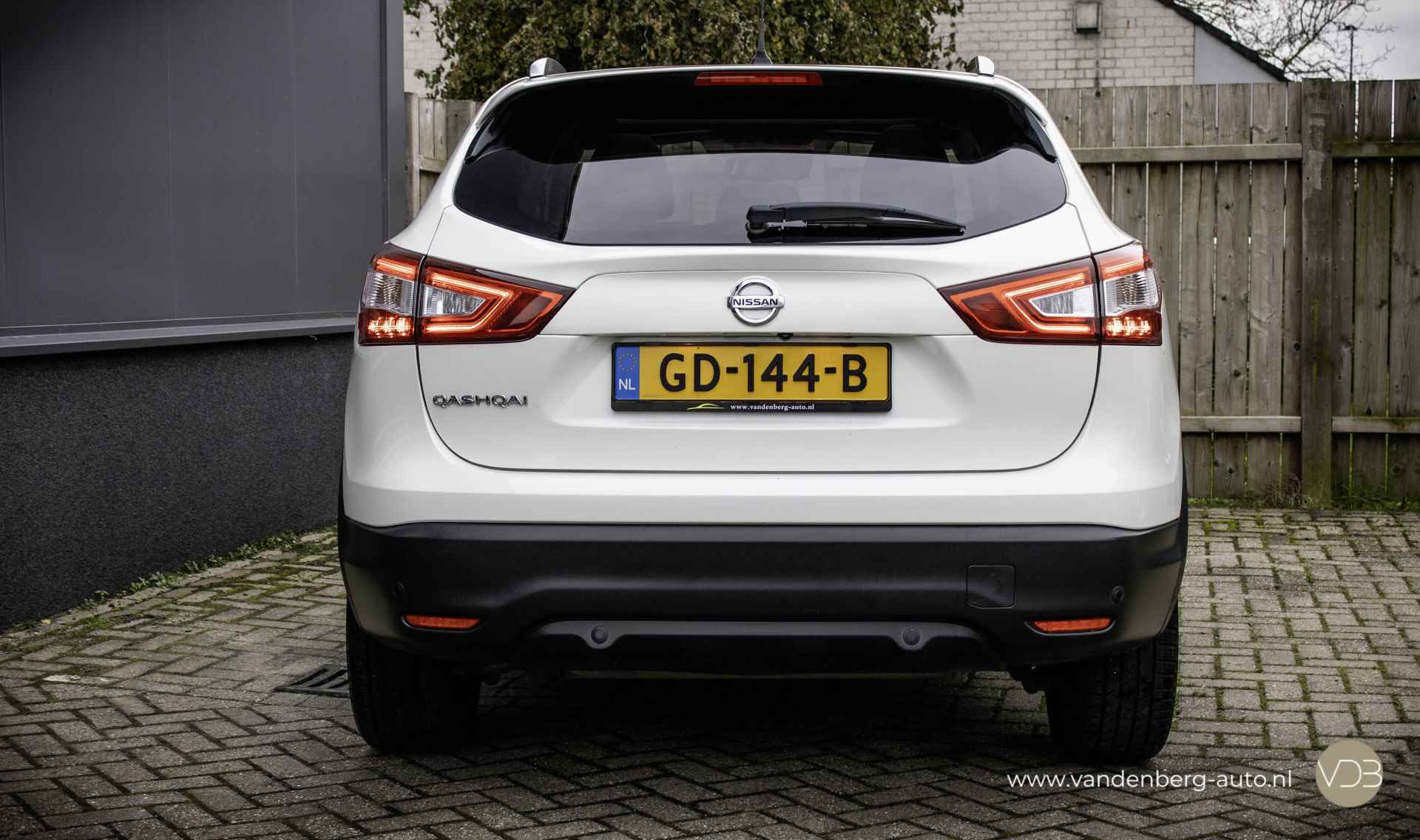 Nissan QASHQAI 1.2 Tekna PANO LEER Origineel NL - 4/16