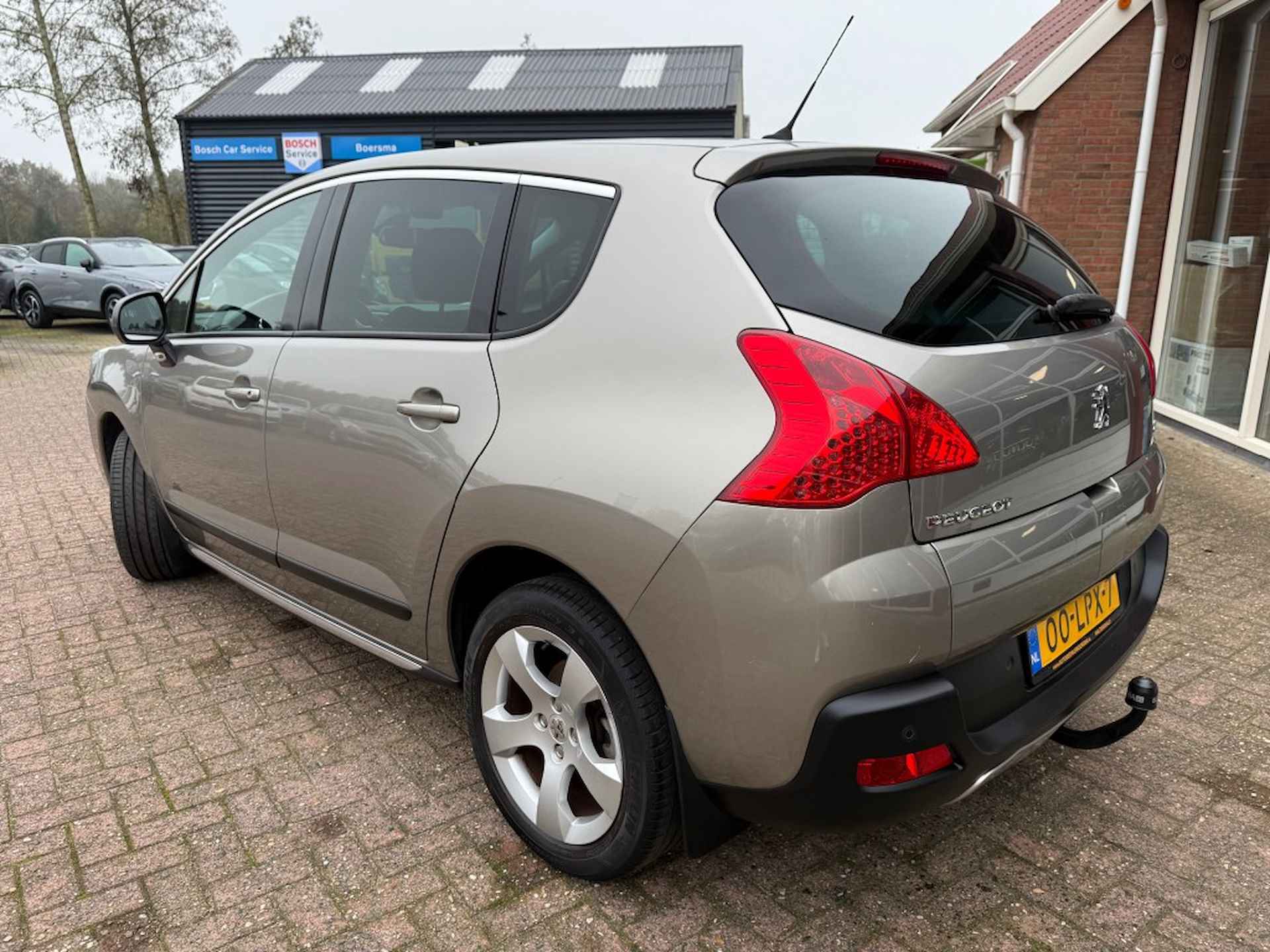 PEUGEOT 3008 1.6 VTI GT HOGE INSTAP EN EEN HOGE ZIT! - 32/34