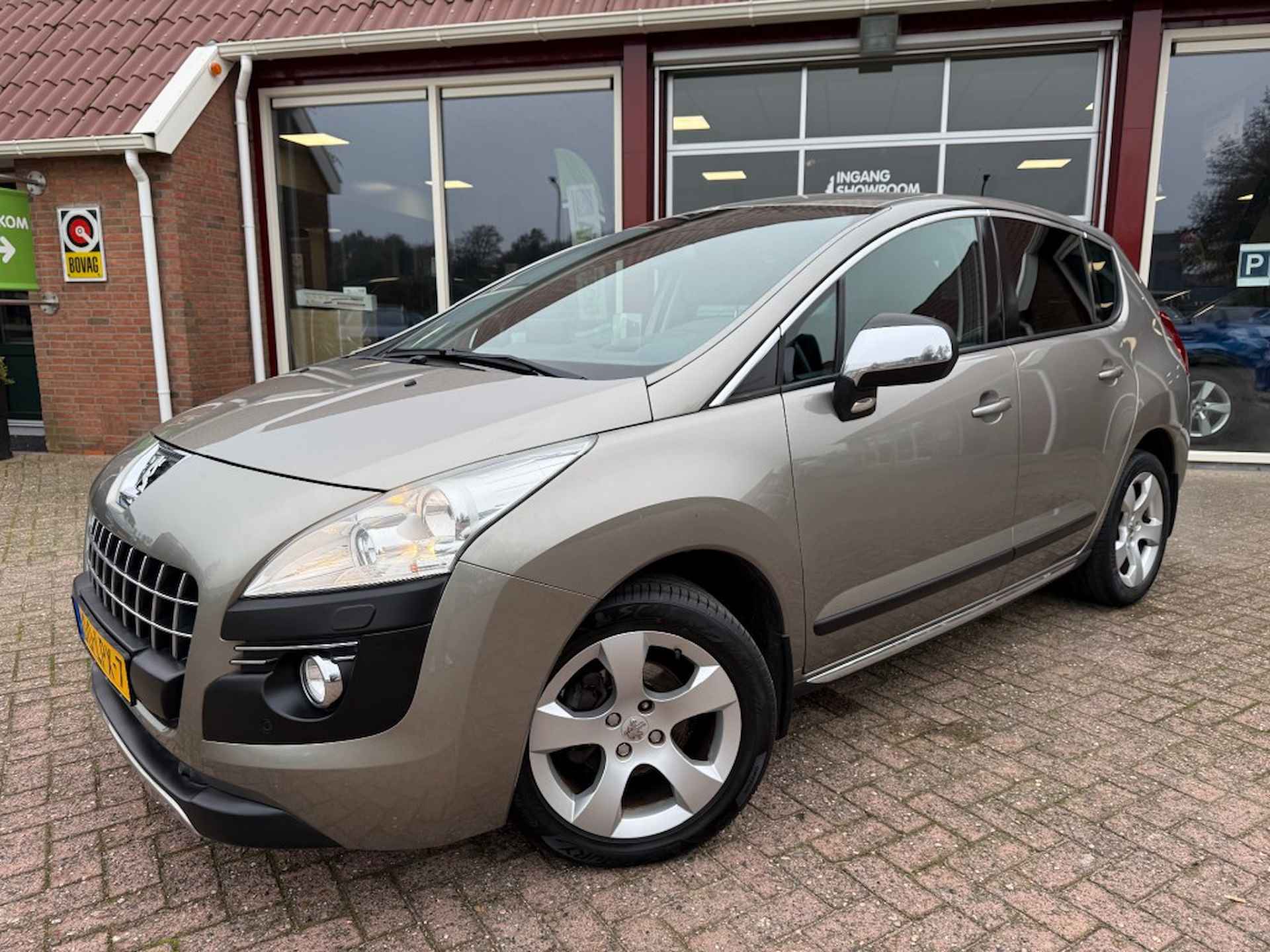 PEUGEOT 3008 1.6 VTI GT HOGE INSTAP EN EEN HOGE ZIT! - 33/34