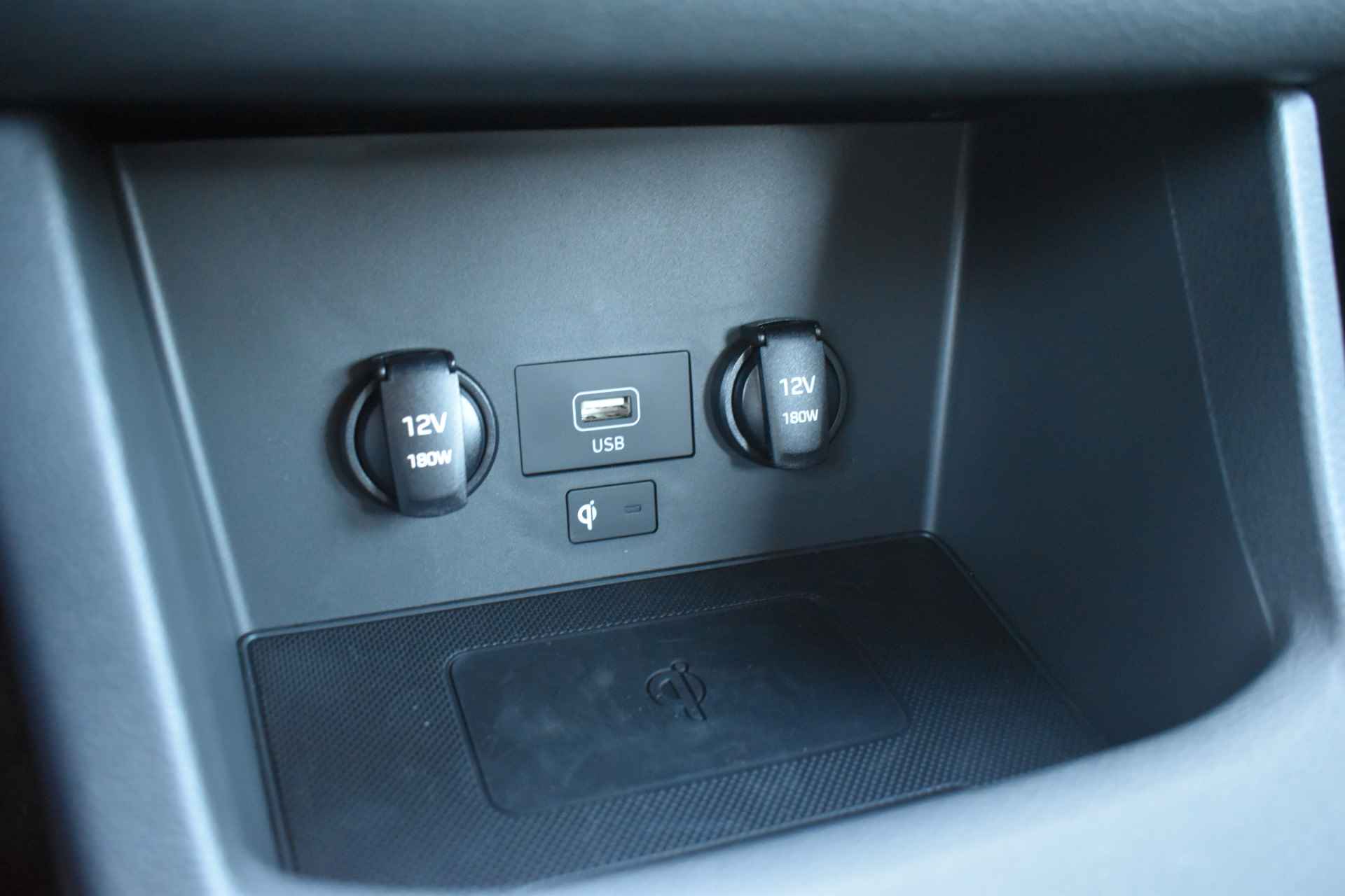 Hyundai i30 Wagon 1.0 T-GDi MHEV Comfort Smart VAN €34.140,- VOOR €31.130,- - 15/26