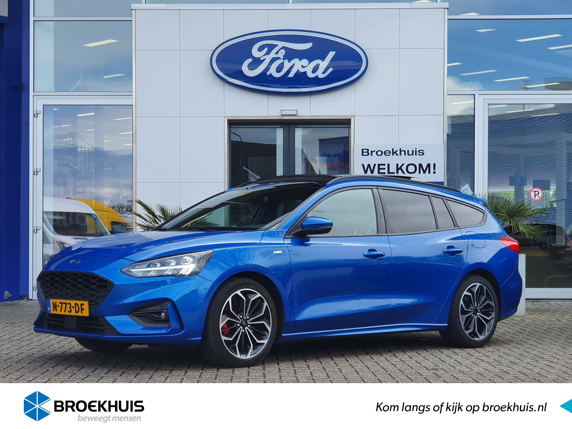 Ford Focus Wagon 1.0 125PK Hybrid ST Line X | Panoramadak | 18 Inch | AGR | Camera | Winterpack | Navigatie |