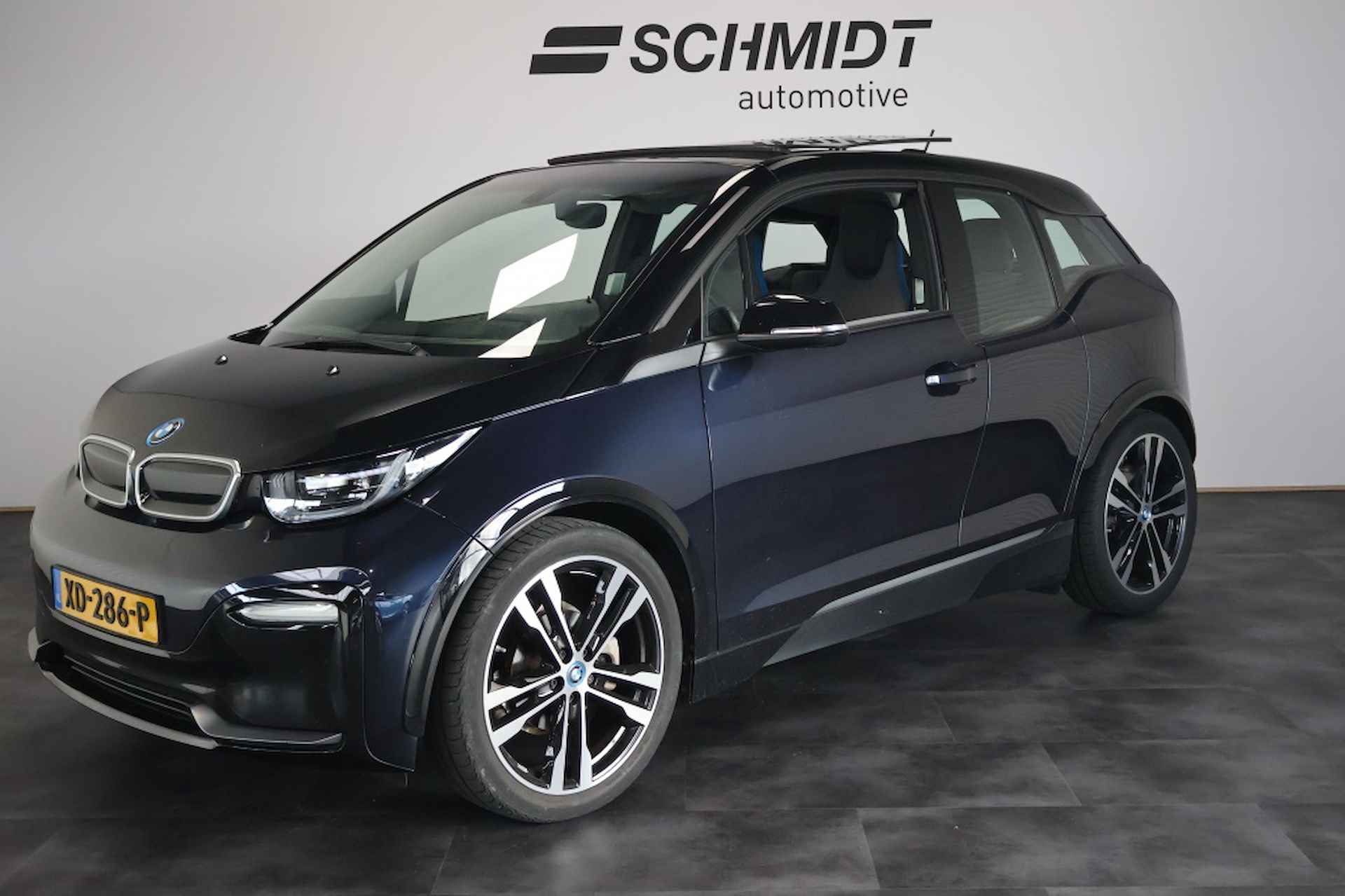 BMW I3