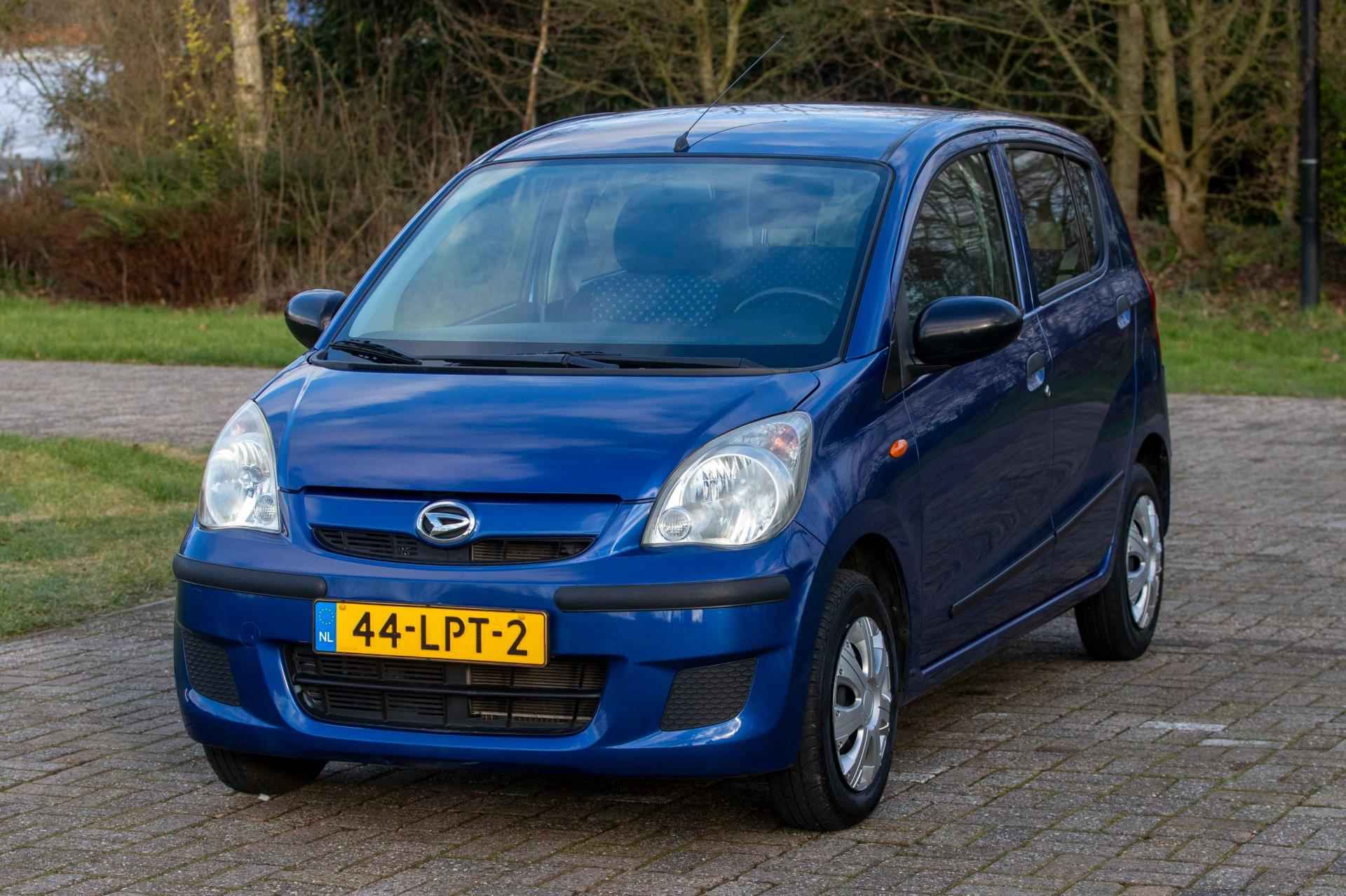 Daihatsu Cuore 1.0 Comfort NL-auto 42.370 km + NAP - 8/30