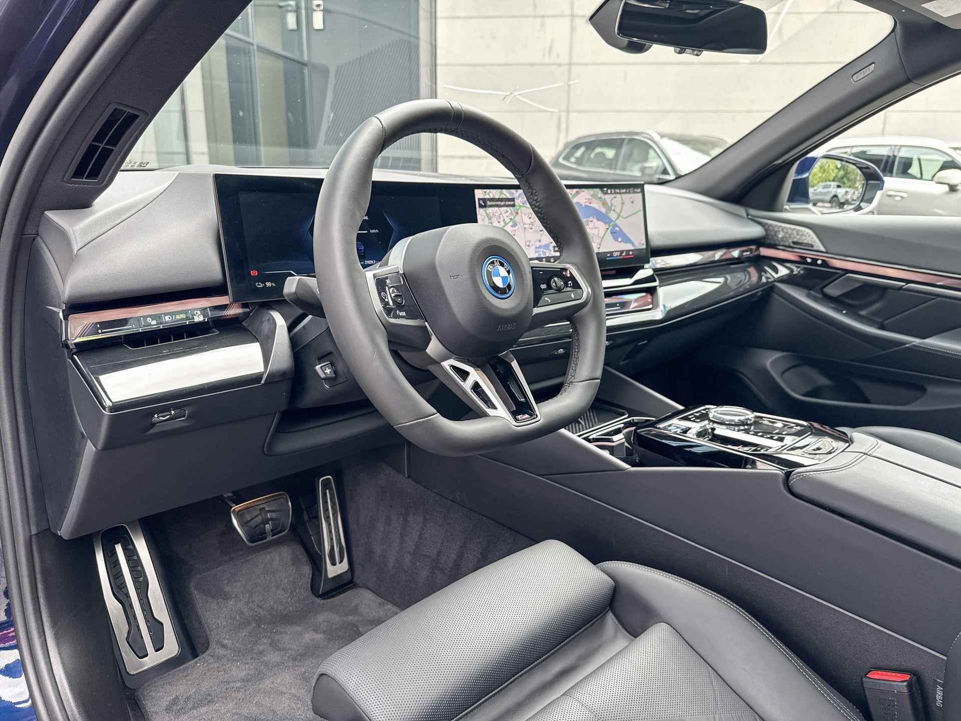 BMW i5 Sedan eDrive40, 250kW - 24/24