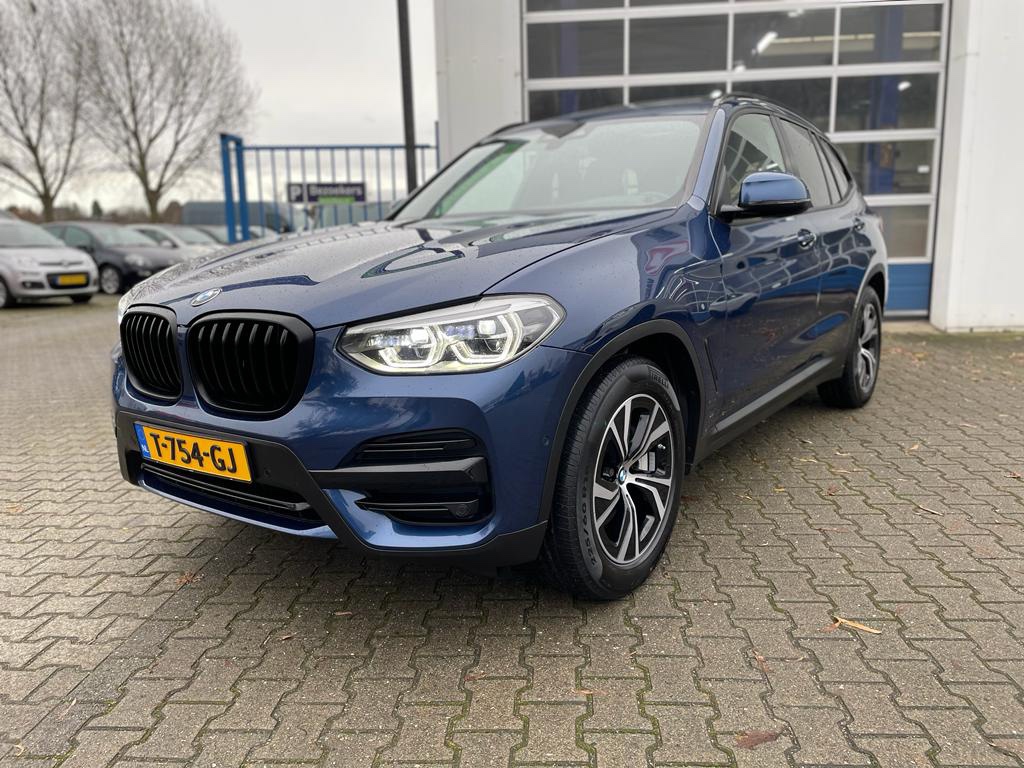 BMW X3 XDrive30i High Executive (RIJKLAARPRIJS) bij viaBOVAG.nl