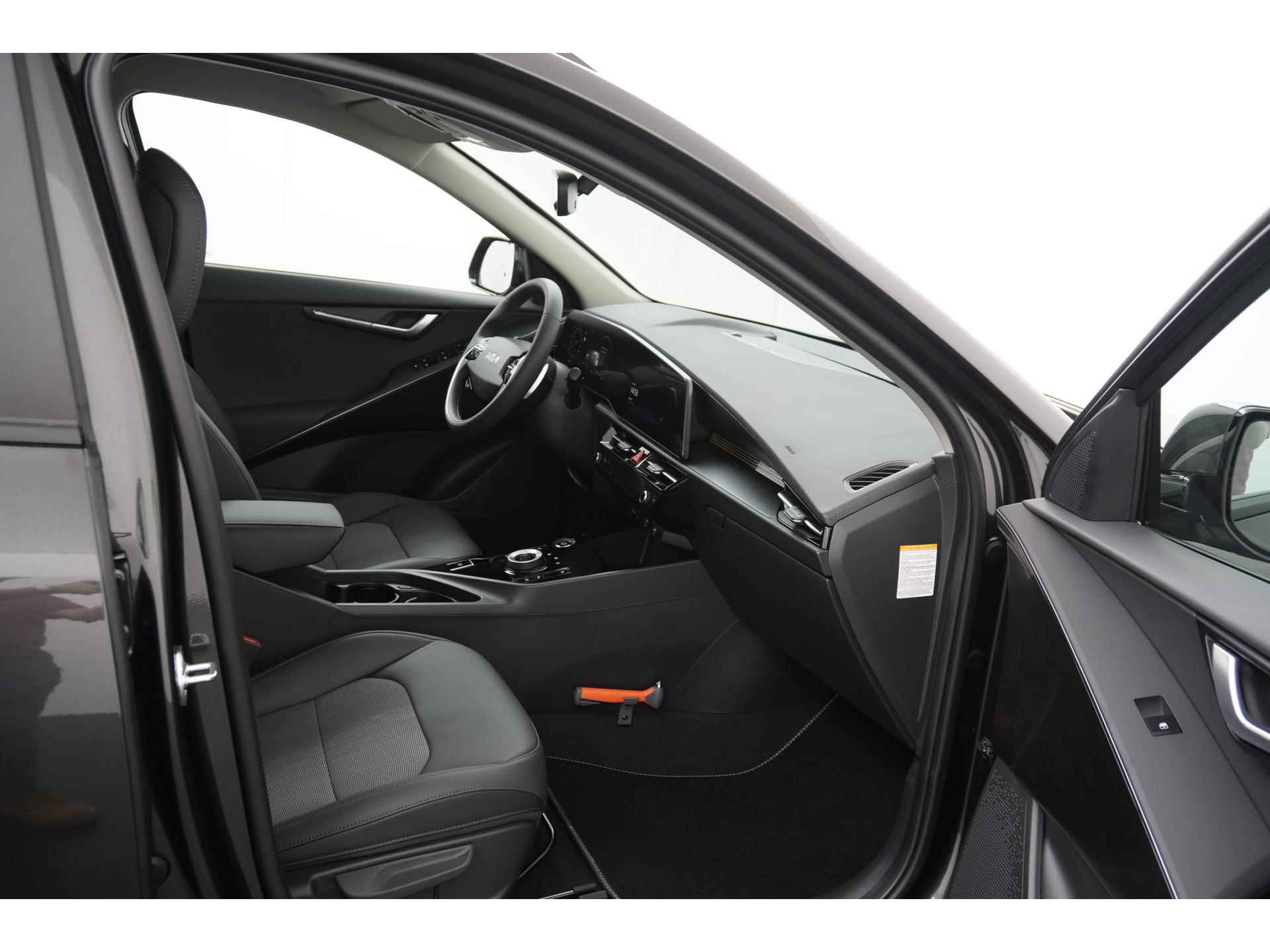 Kia e-Niro Edition 64.8 kWh 3-fase 35.945,- na subsidie | Apple/Android Carplay | Cruise control adaptief | Camera | Zondag Open! - 30/37