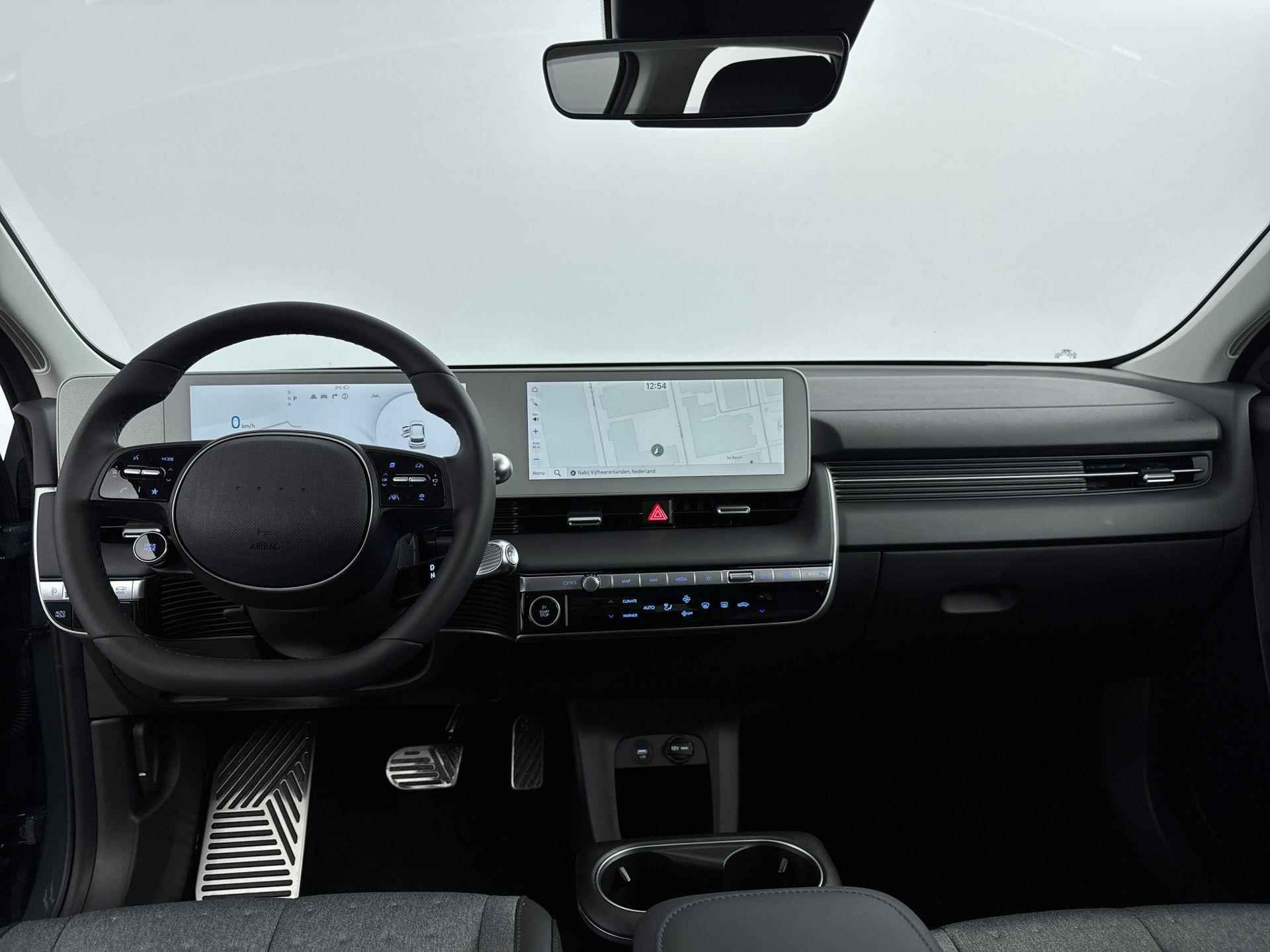 Hyundai IONIQ 5 77 kWh Connect | Incl. €3000,- Smart Bonus! | Stoel + stuurverwarming | V2L | El. bed. achterklep | Camera | - 11/26