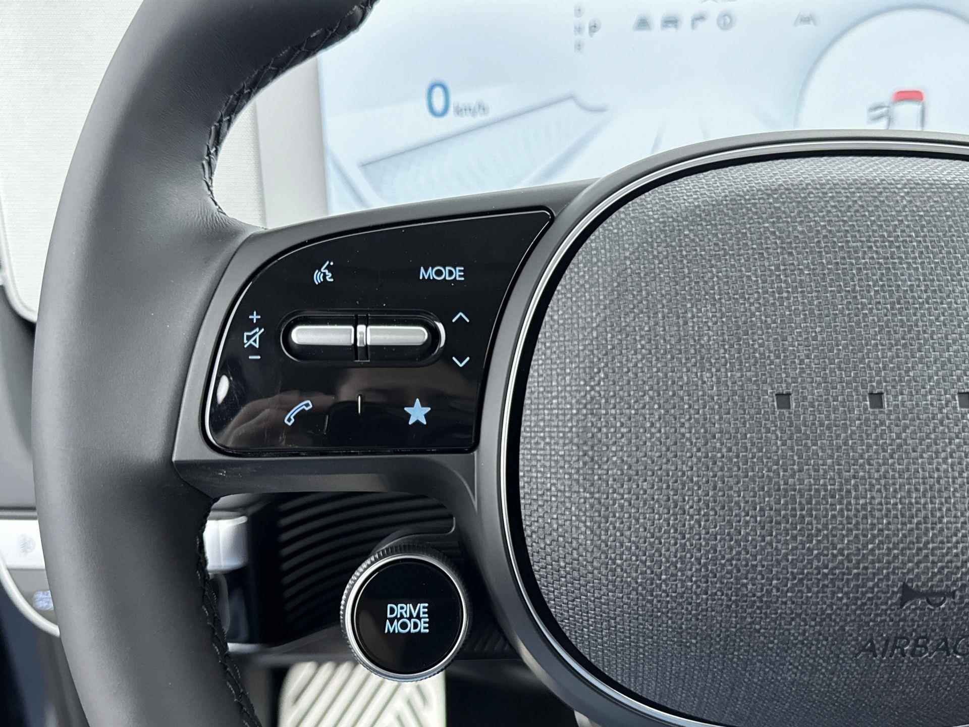 Hyundai IONIQ 5 77 kWh Connect | Incl. €3000,- Smart Bonus! | Stoel + stuurverwarming | V2L | El. bed. achterklep | Camera | - 15/26