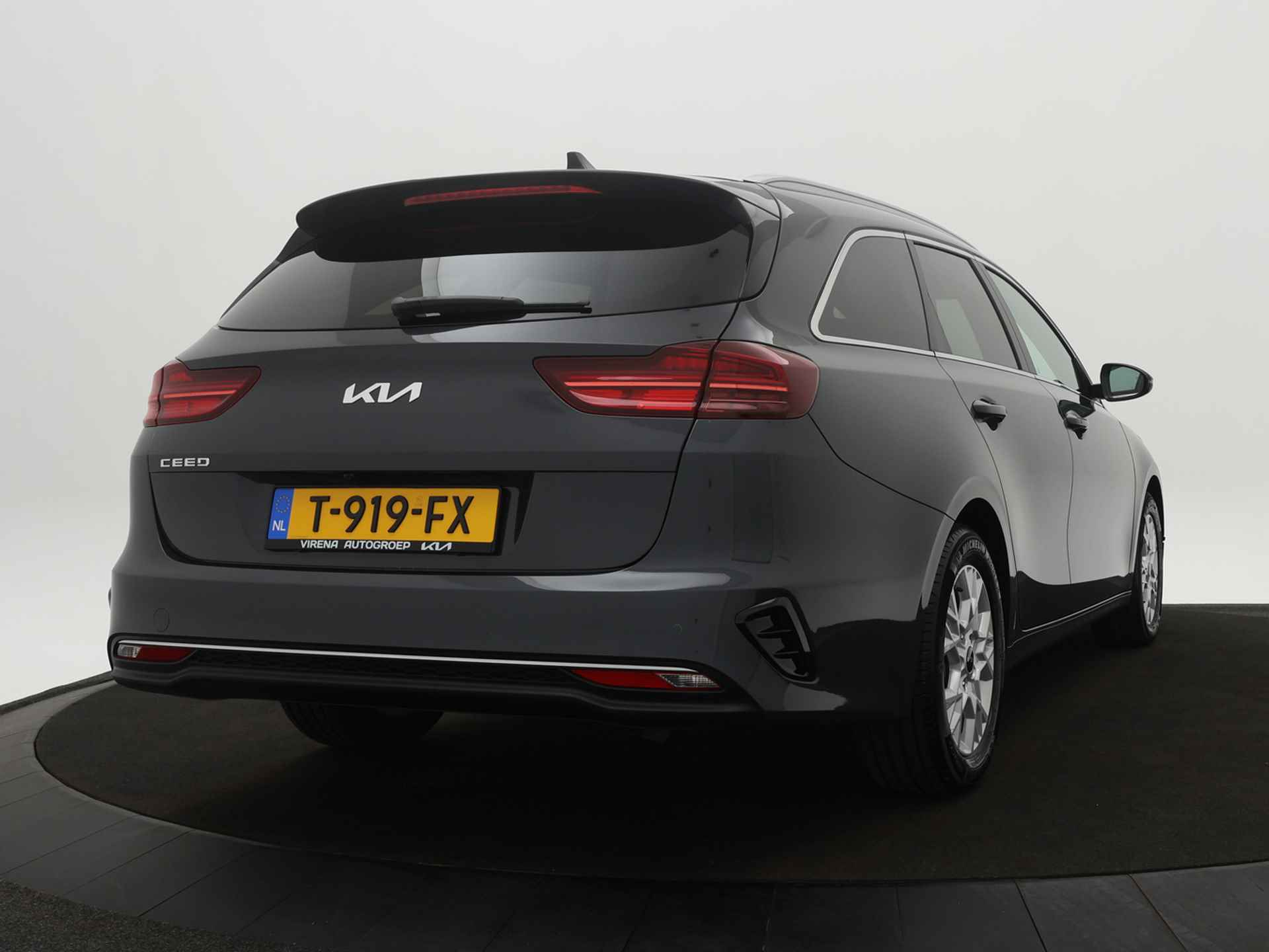 Kia Ceed Sportswagon 1.5 T-GDi DynamicPlusLine * Demo * -  Navigatie - LED koplampen - 18 inch velgen - Apple/Android Carplay - Led - Digtiaal Dashboard - Fabrieksgarantie tot 06-2030 - 7/40