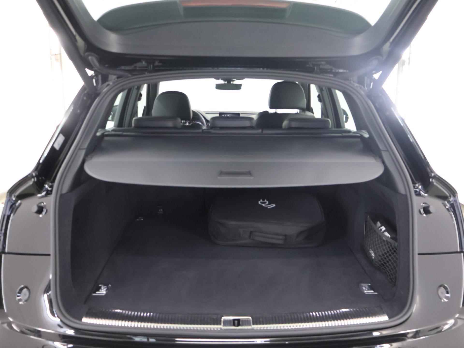 Audi Q5 50 TFSI e quattro S edition | NL Auto | Sportstoelen | Navigatie | LED | Stoelverwarming | Ele.kofferdeksel | Stof/Leder stoelen | Climate Control | Cruise Control | - 38/44