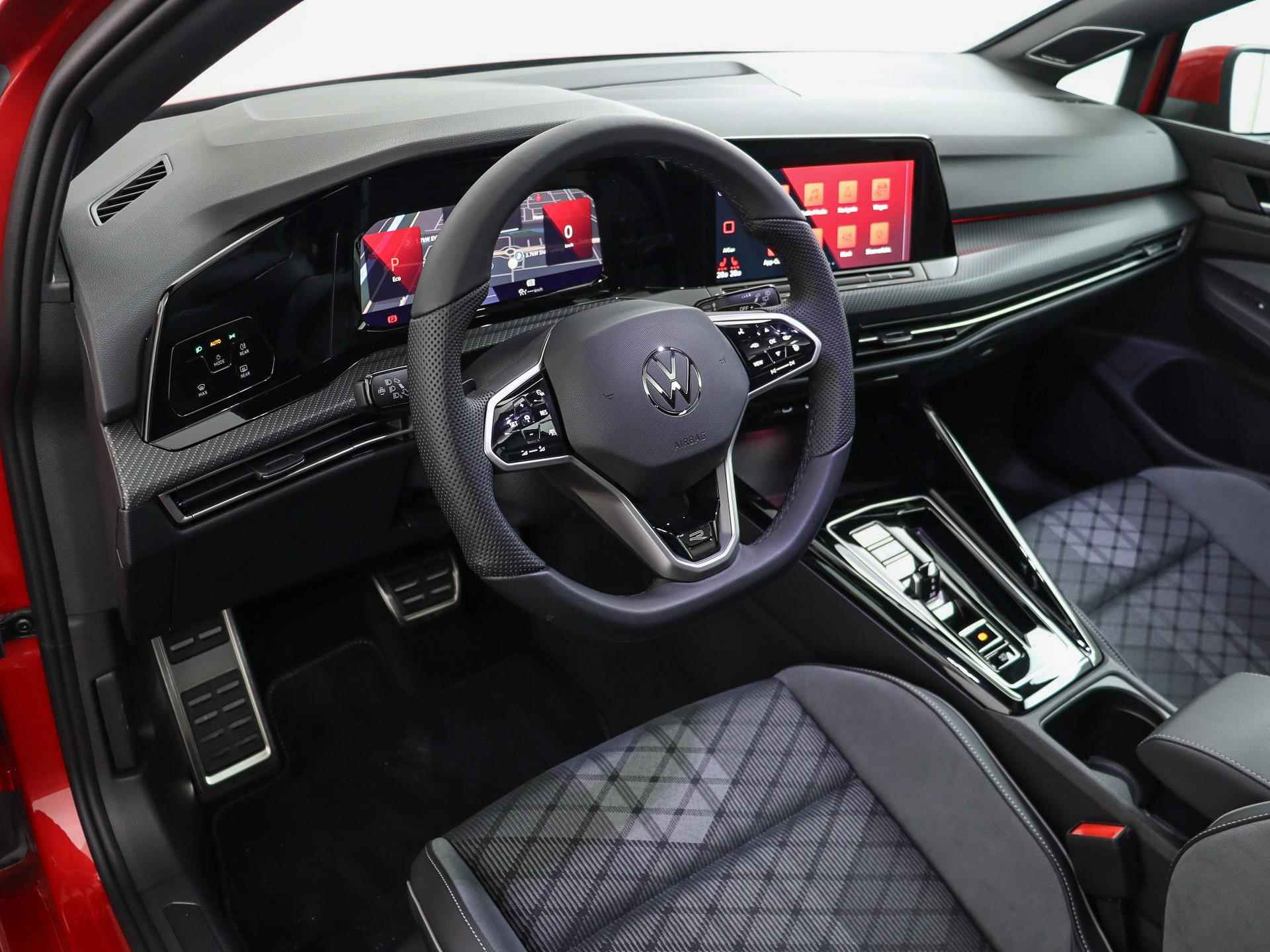 Volkswagen Golf 1.5 eTSI 150PK R-Line DSG | Pano.Dak | Camera | Navigatie | Stoelverwarming | Harman Kardon | Apple CarPlay | Adaptive Cruise | Getint Glas | - 3/57