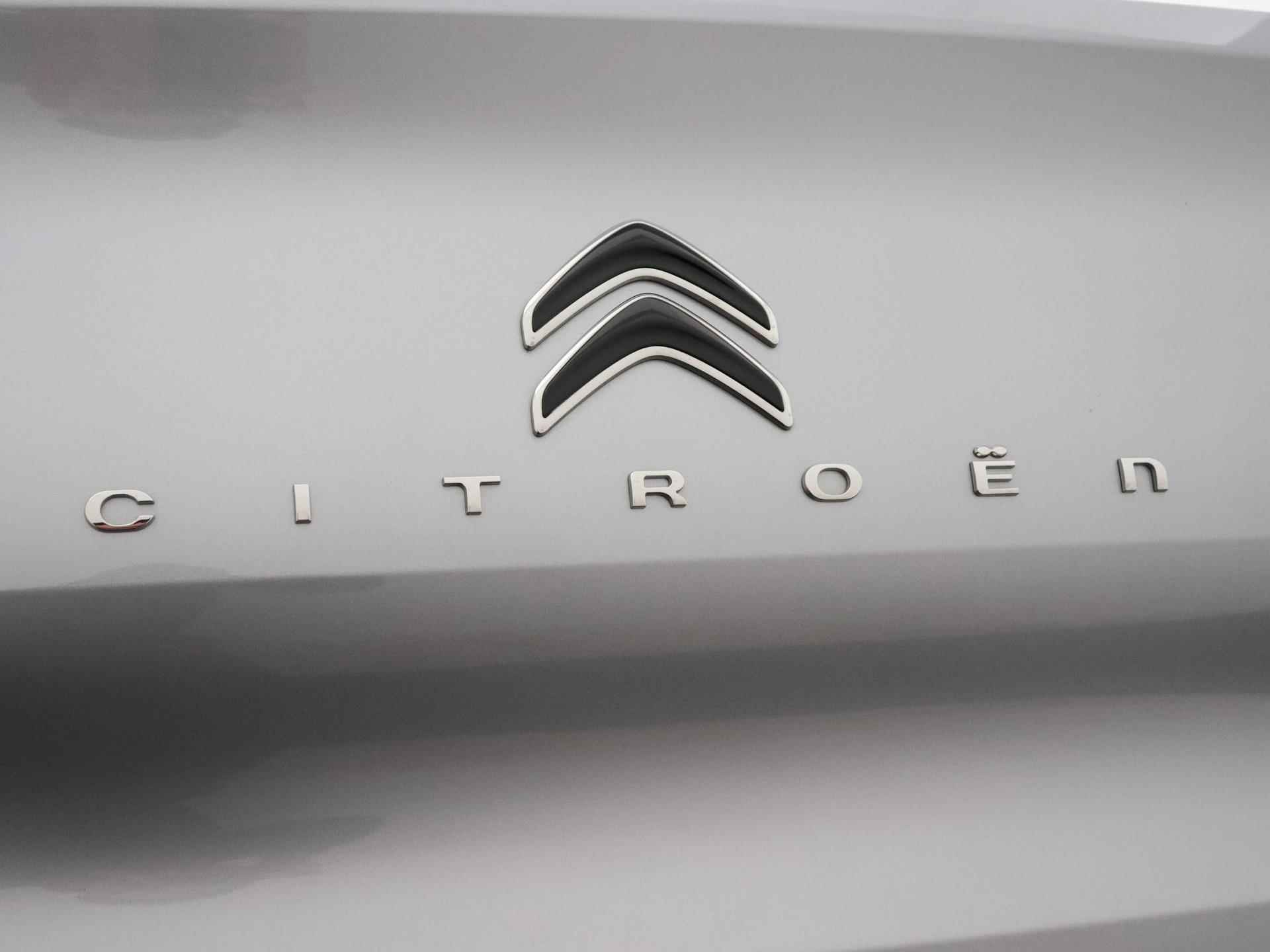 Citroën Ë-C4 X EV 50 kWh Shine 136pk Automaat  | Navigatie | Panorama dak | Camera | Alcantara/Leder | Stuur/ Stoelverwarming - 16/43