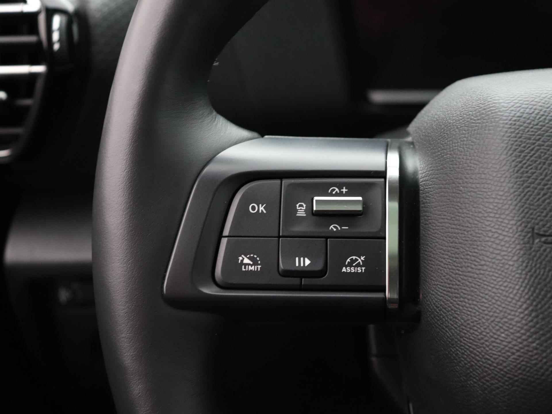 Citroën Ë-C4 X EV 50 kWh Shine 136pk Automaat  | Navigatie | Panorama dak | Camera | Alcantara/Leder | Stuur/ Stoelverwarming - 26/43
