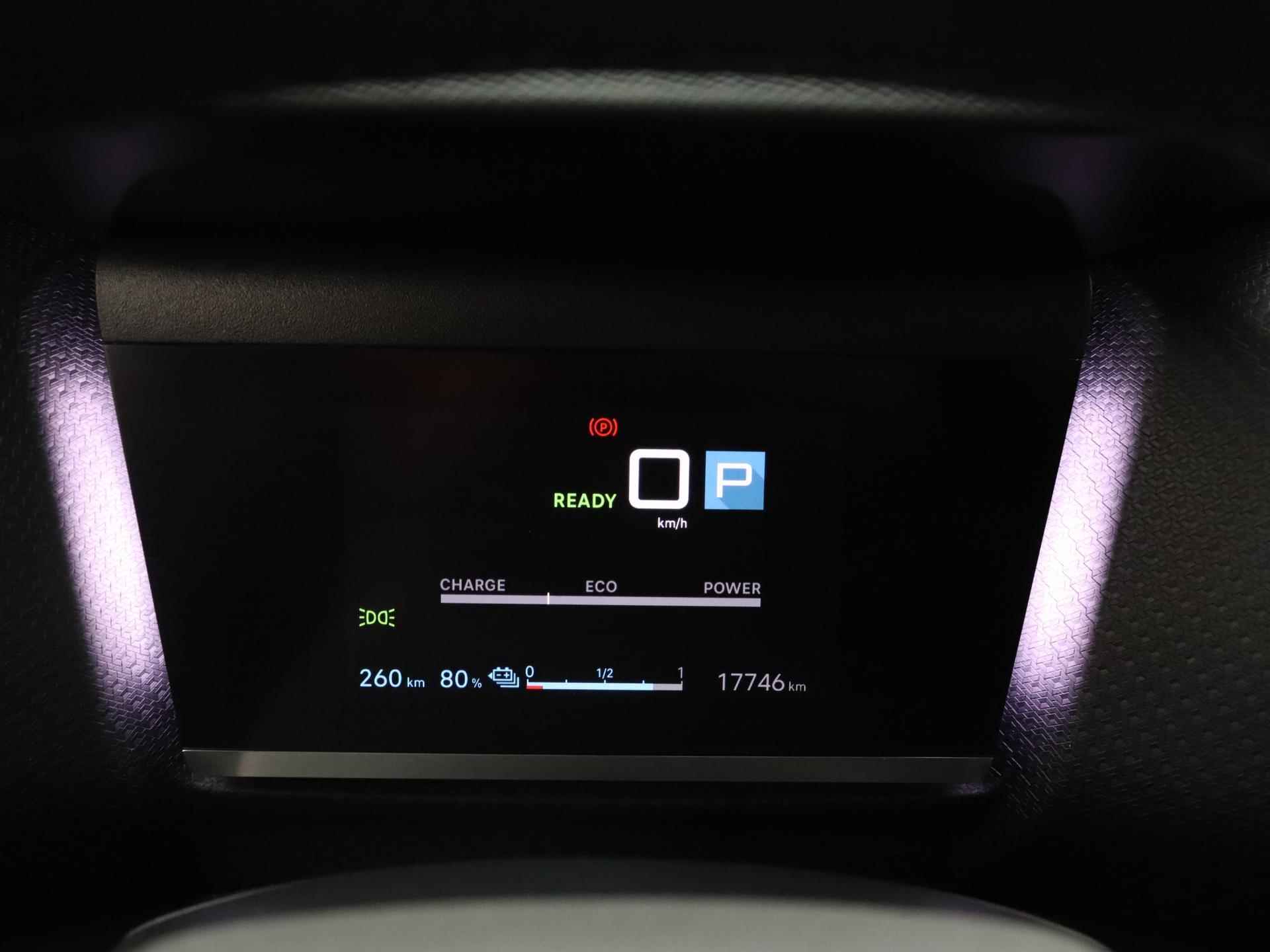 Citroën Ë-C4 X EV 50 kWh Shine 136pk Automaat  | Navigatie | Panorama dak | Camera | Alcantara/Leder | Stuur/ Stoelverwarming - 32/43