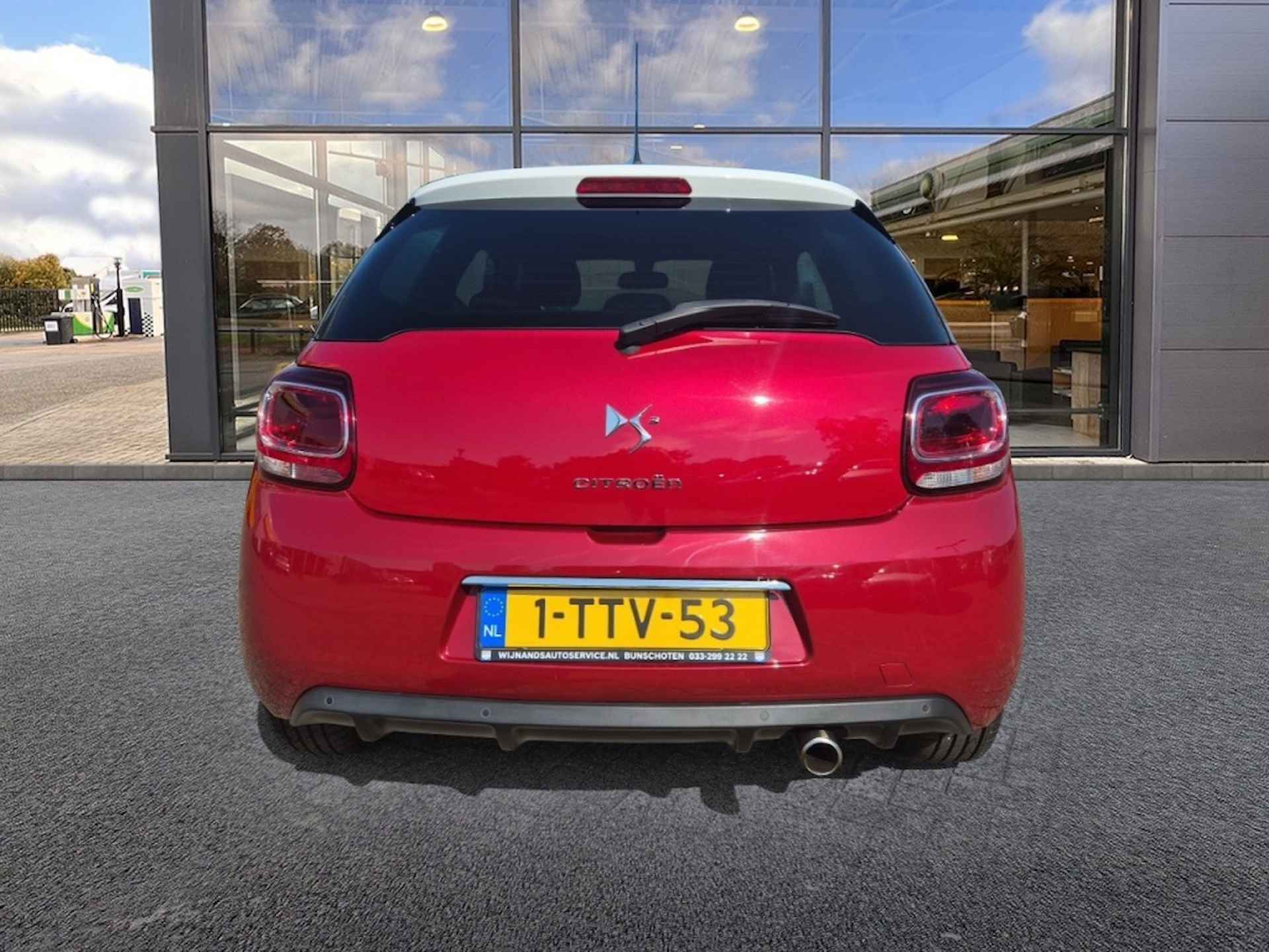 Citroen DS3 1.2 VTi So Chic - 5/30