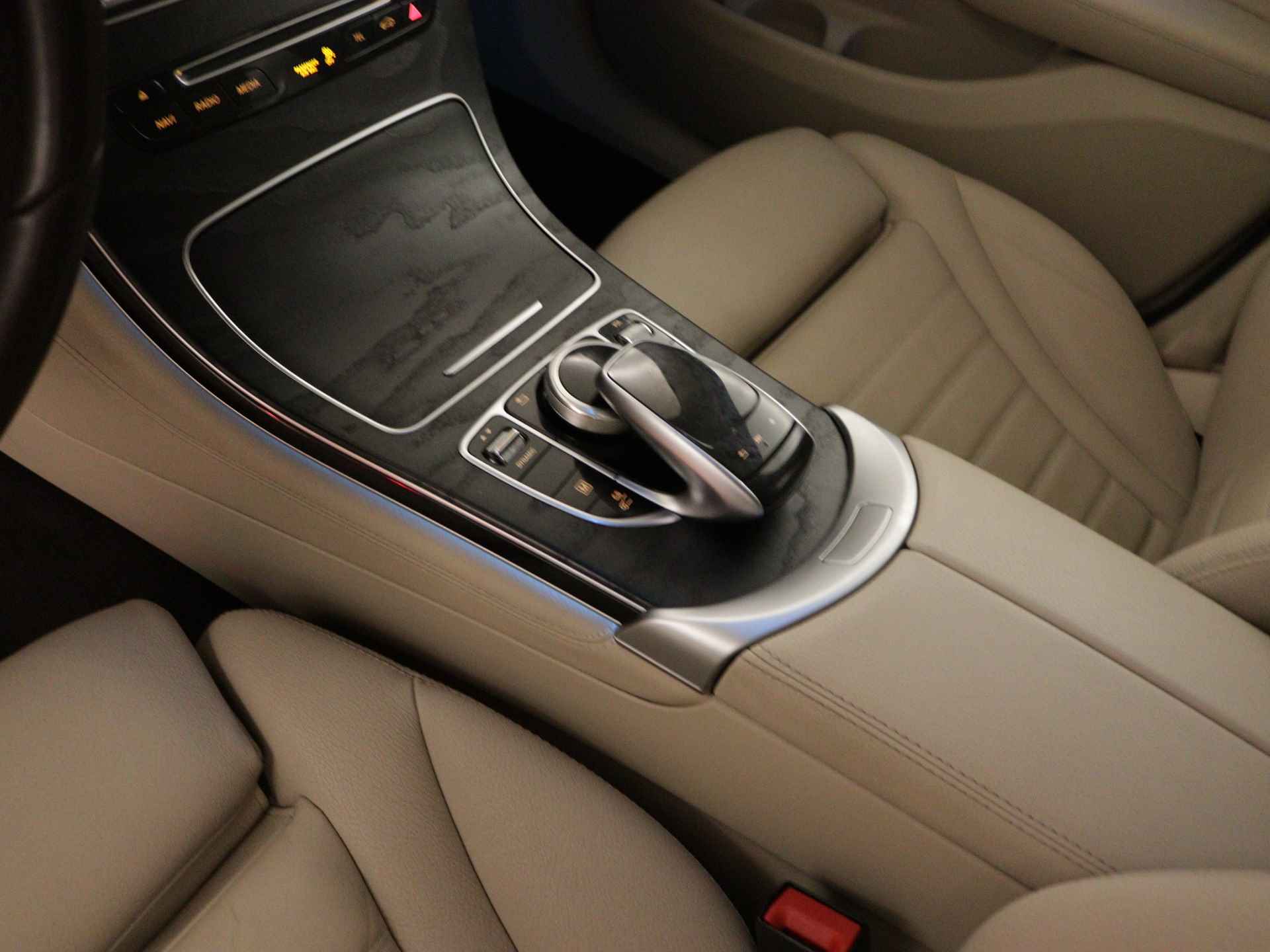 Mercedes-Benz GLC 350e 4-MATIC Exclusive | Trekhaak | Beige Leder | Burmester Sound | 360gr Camera | Sfeerverlichting | LED | Inclusief 12 Maanden Garantie - 12/41