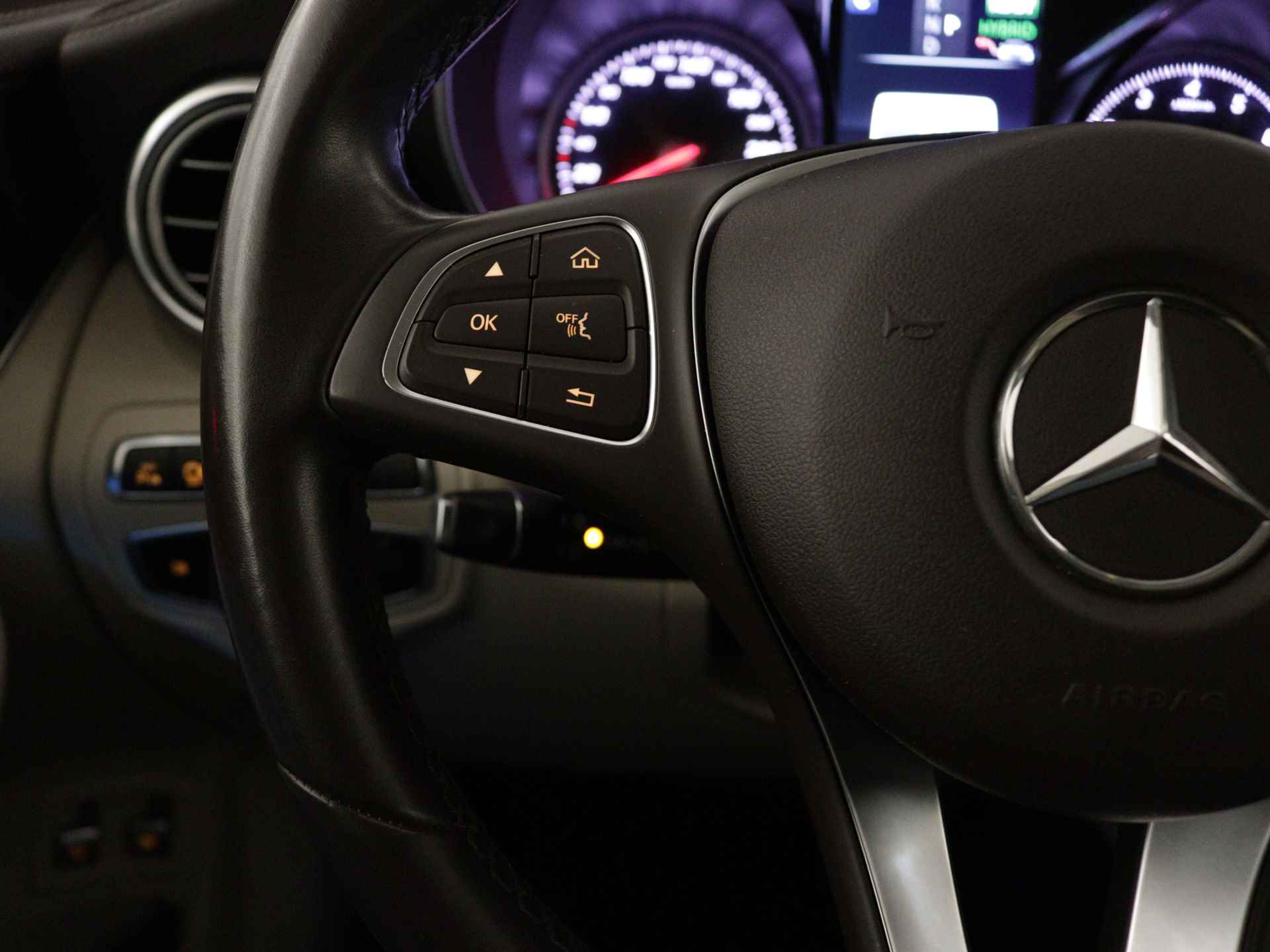 Mercedes-Benz GLC 350e 4-MATIC Exclusive | Trekhaak | Beige Leder | Burmester Sound | 360gr Camera | Sfeerverlichting | LED | Inclusief 12 Maanden Garantie - 19/41