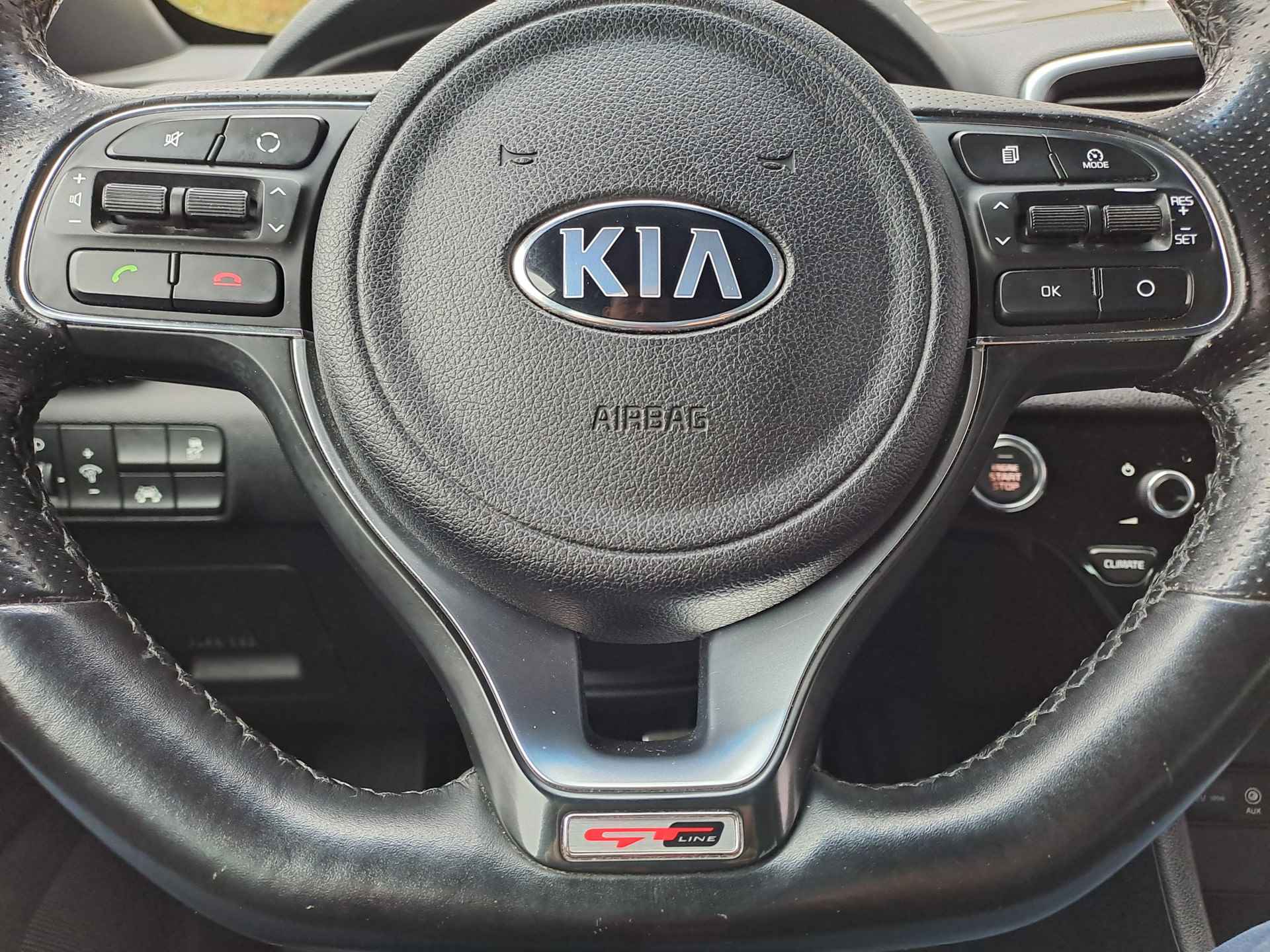 Kia Sportage 1.6 T-GDI GT-Line First Edition | Navi | Trekhaak | Camera | 177 PK!! - 31/41