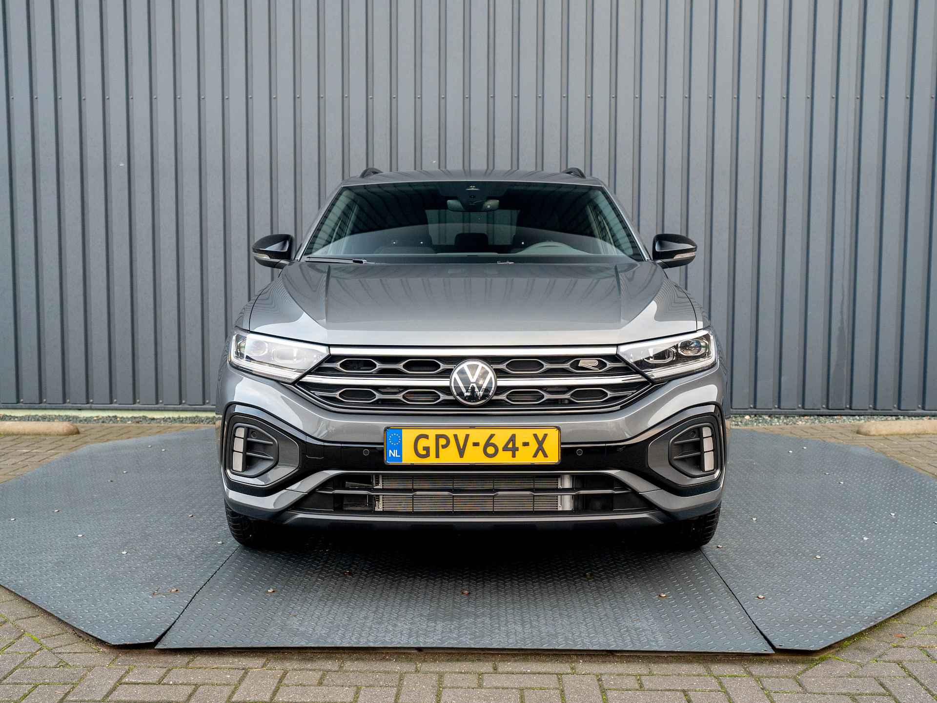 Volkswagen T-Roc 1.5 TSI R-Line Business | Elk A-klep | Side Assist | IQ Light | Camera | Keyless | Prijs Rijklaar!! - 44/51