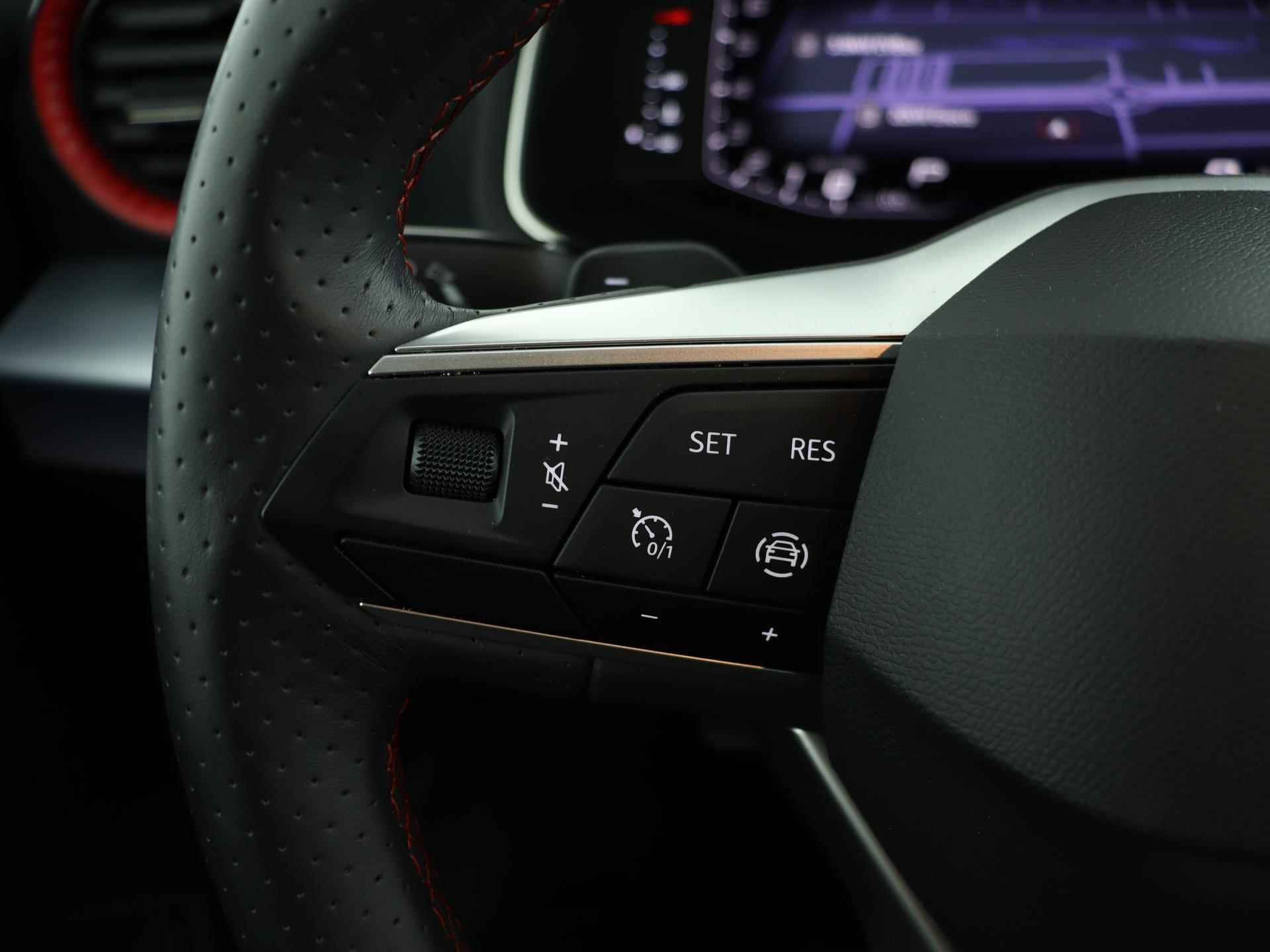 SEAT Arona 1.0 TSI 110 PK DSG FR | Parkeerhulp | Navigatie | Apple CarPlay | LED | Cruise Control | DAB | Stoelverwarming | - 27/49