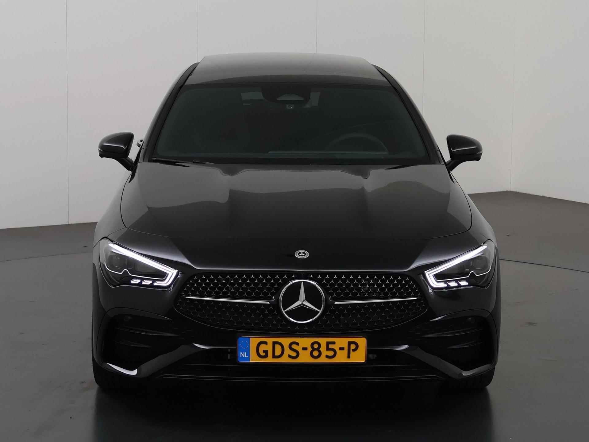 Mercedes-Benz CLA-klasse Shooting Brake 250 e Star Edition AMG Line Plus | Head-up display | Memory stoelen | Night | Panoramadak | Sfeerverlichting | Adaptieve cruisecontrol | - 4/51