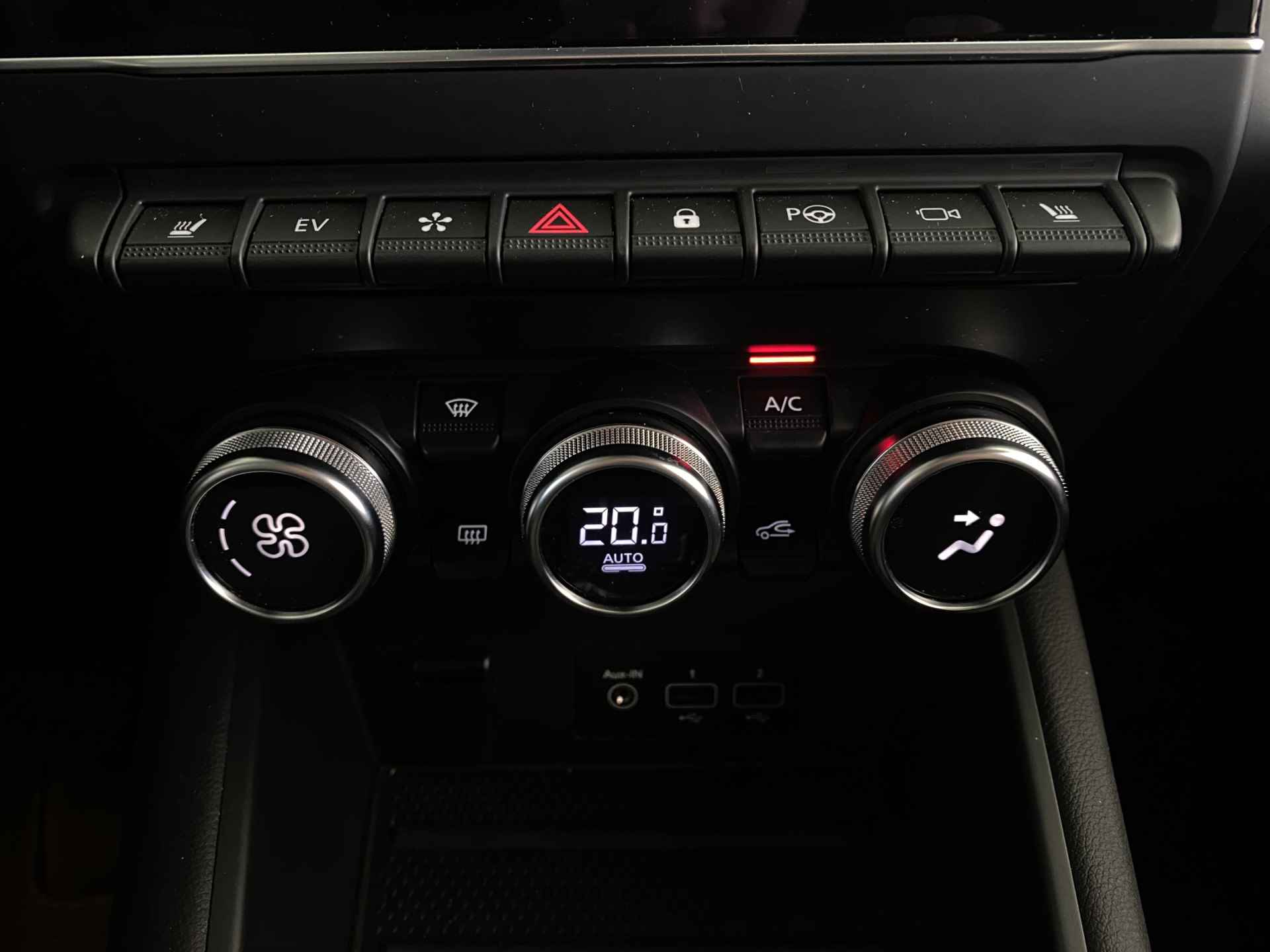 Renault Captur 1.6 E-Tech Plug-in Hybrid 160 Edition One | Automaat | Apple-CarPlay | Navi | Bluetooth | - 18/45