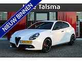 Alfa Romeo Giulietta 1.4 Turbo Sprint | Achteruitrijcamera | Xenon Koplampen | Climate Control | 18" Lichtmetalen Velgen |