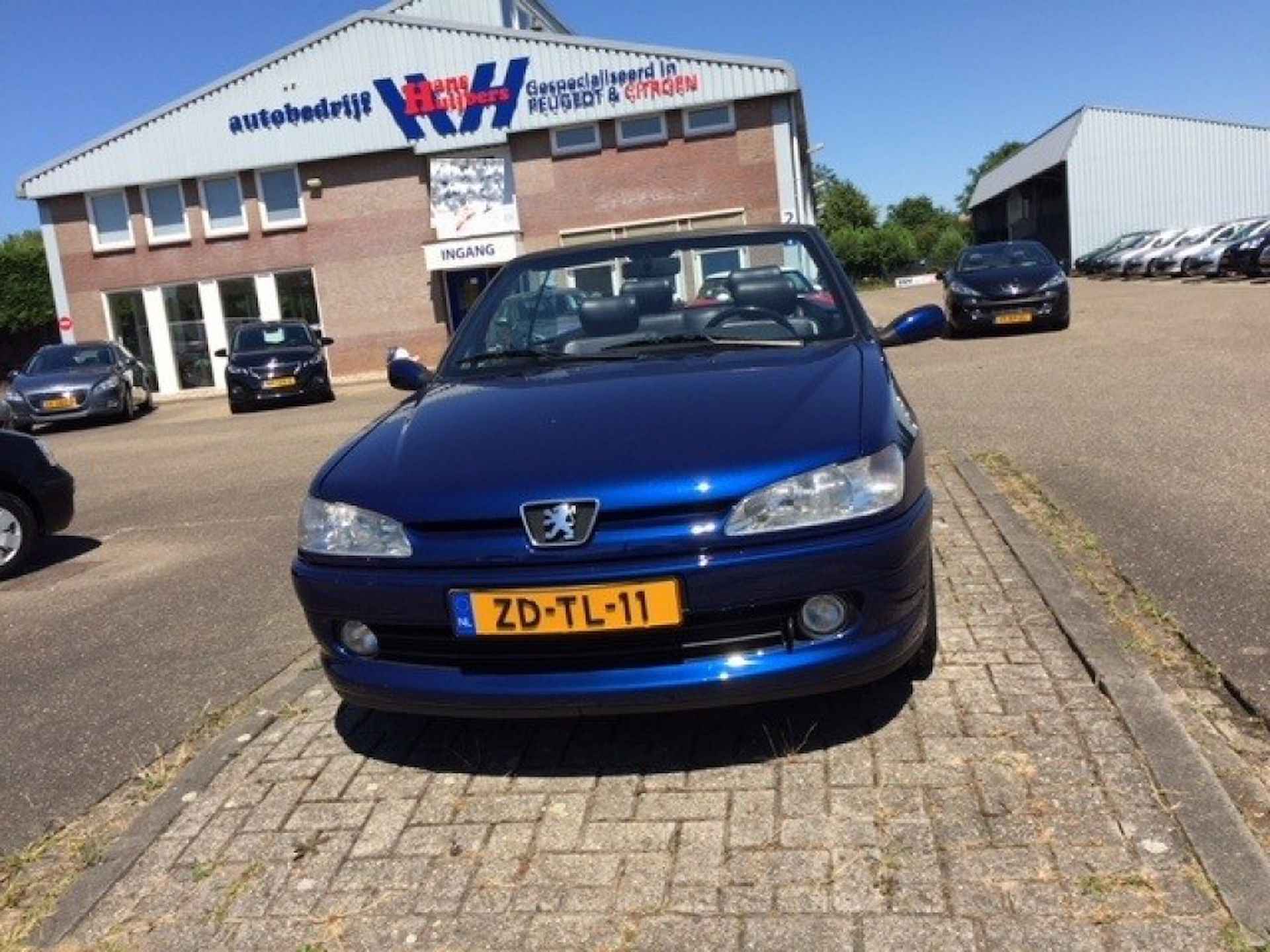 PEUGEOT 306 CABRIO 2.0-132PK -voor de liefhebber- - 2/14