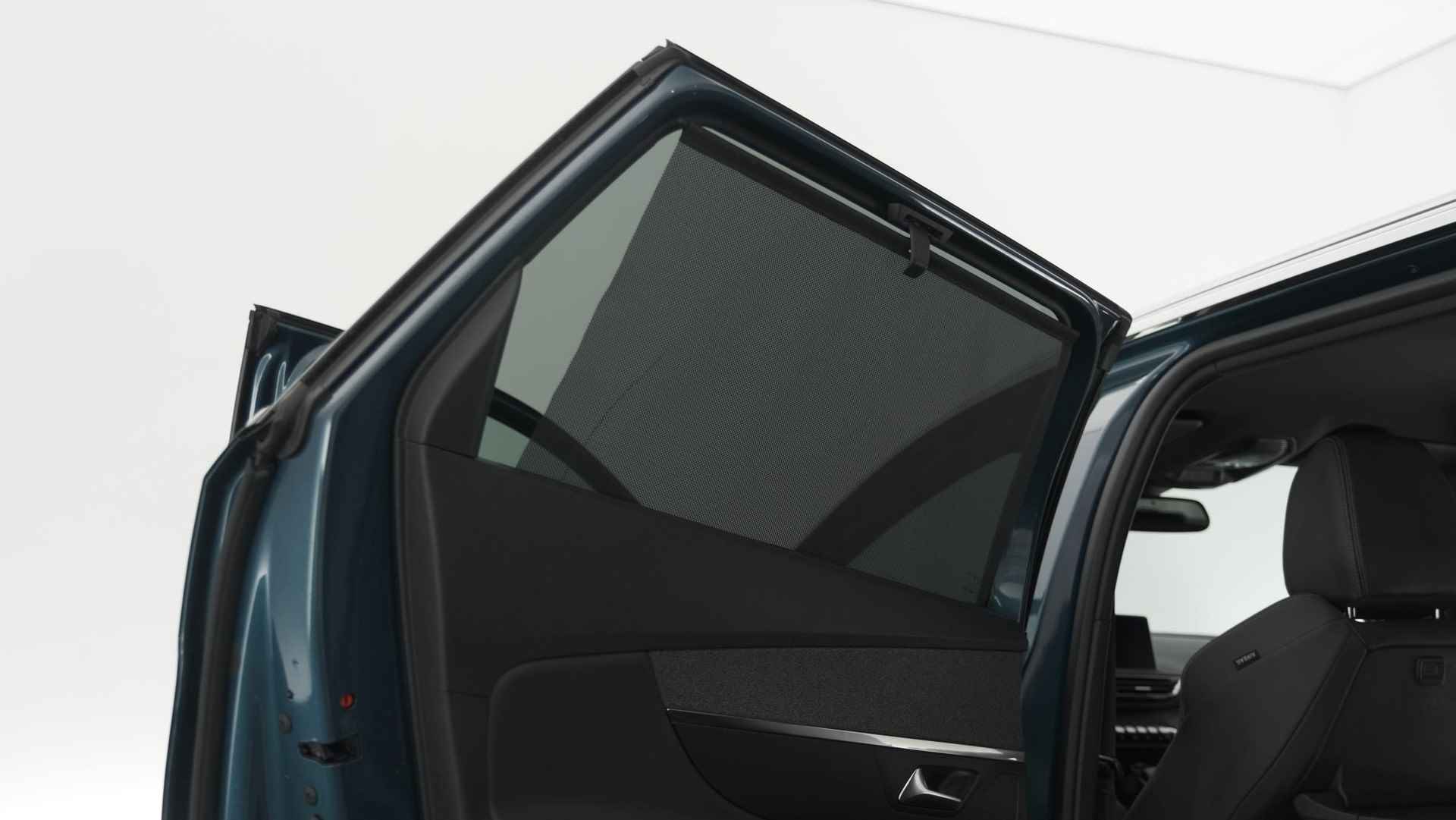 Peugeot 5008 PureTech 130 EAT8 GT-Line | Trekhaak | 7 Zitplaatsen | Dodehoekdetectie | Apple Carplay | Parkeersensoren | Pack Safety - 73/80
