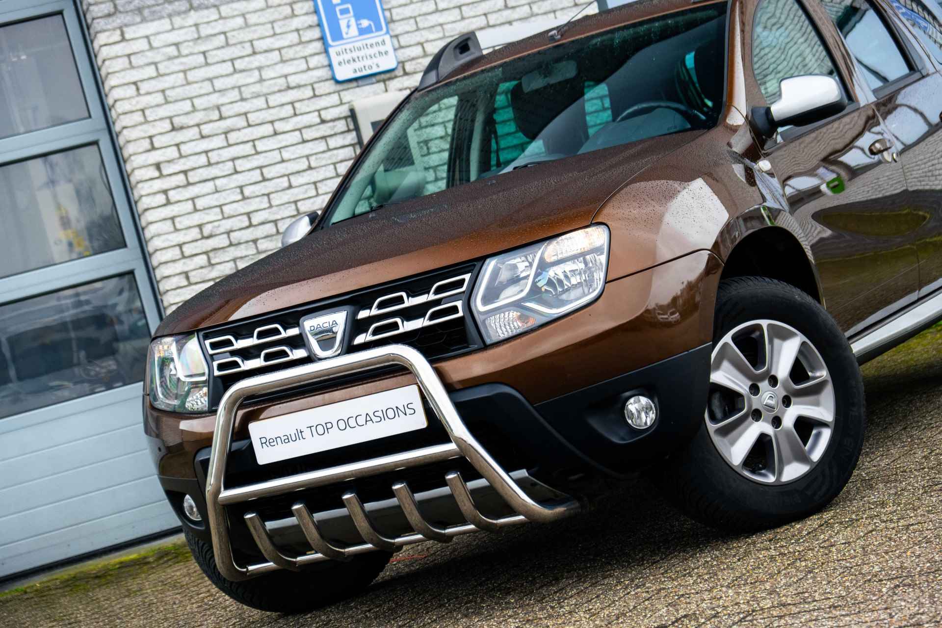 Dacia Duster 1.2 TCe 4x2 Lauréate | BULL BAR | TREKHAAK | STOELVERWARMING | LEDER | incl. Bovag rijklaarpakket met 12 maanden garantie - 20/51