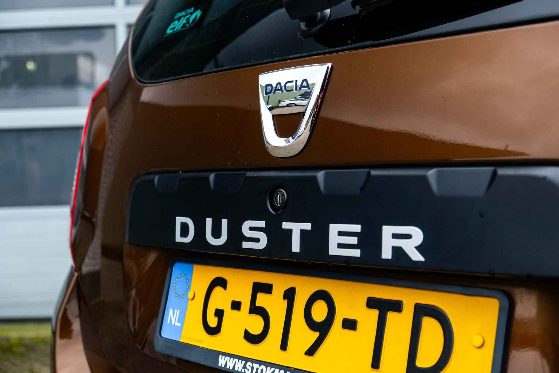 Dacia Duster 1.2 TCe 4x2 Lauréate | BULL BAR | TREKHAAK | STOELVERWARMING | LEDER | incl. Bovag rijklaarpakket met 12 maanden garantie - 29/51