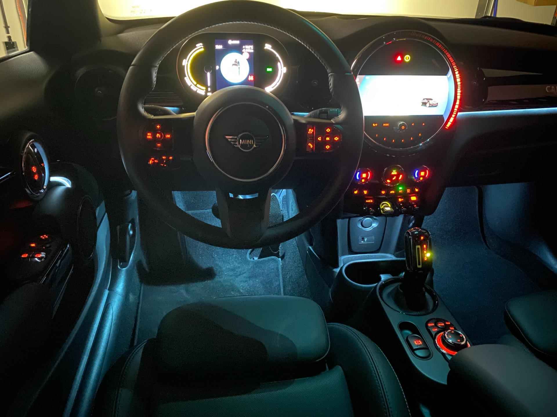 MINI Electric Camden Edition 33 kWh 184PK | Full LED | CarPlay | Leder interieur | NAP | BOVAG garantie - 36/48