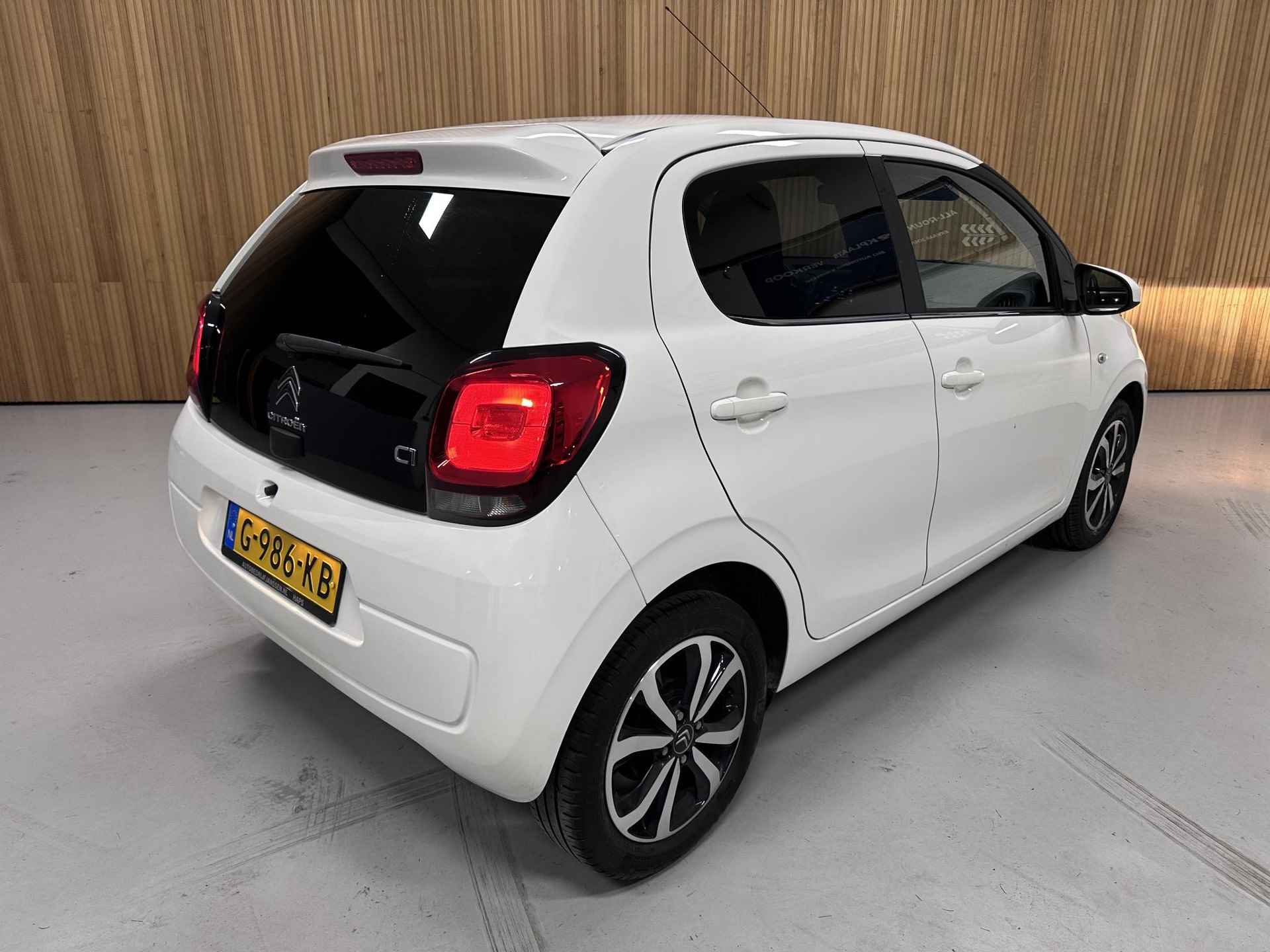 Citroen C1 1.0 VTi Shine CarPlay | Camera | Cruise - 3/22