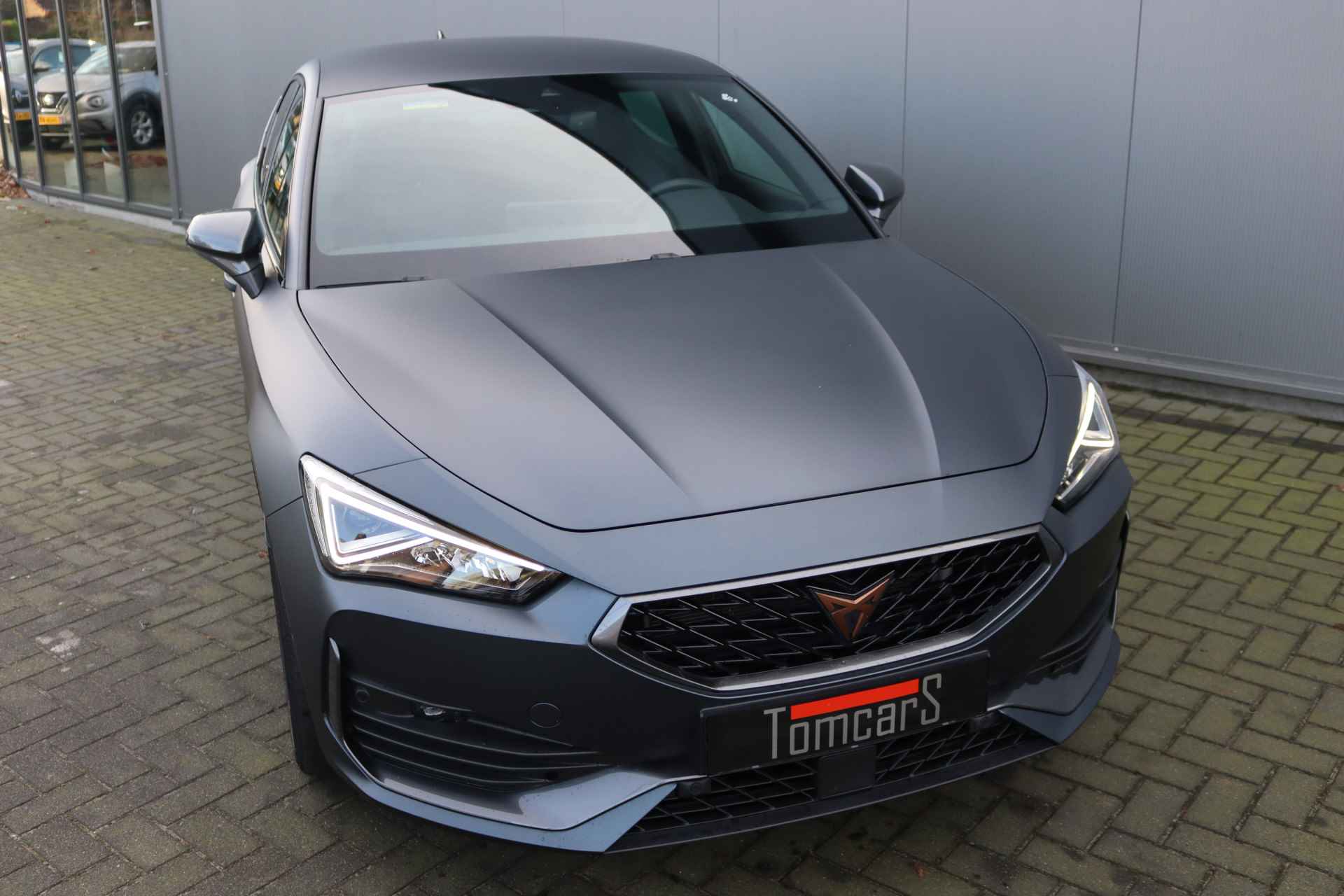 CUPRA Leon 1.4 e-Hybrid PHEV 204PK VZ Performance Navigatie/Camera/Adaptive-Cruise/Winterpack - 8/37