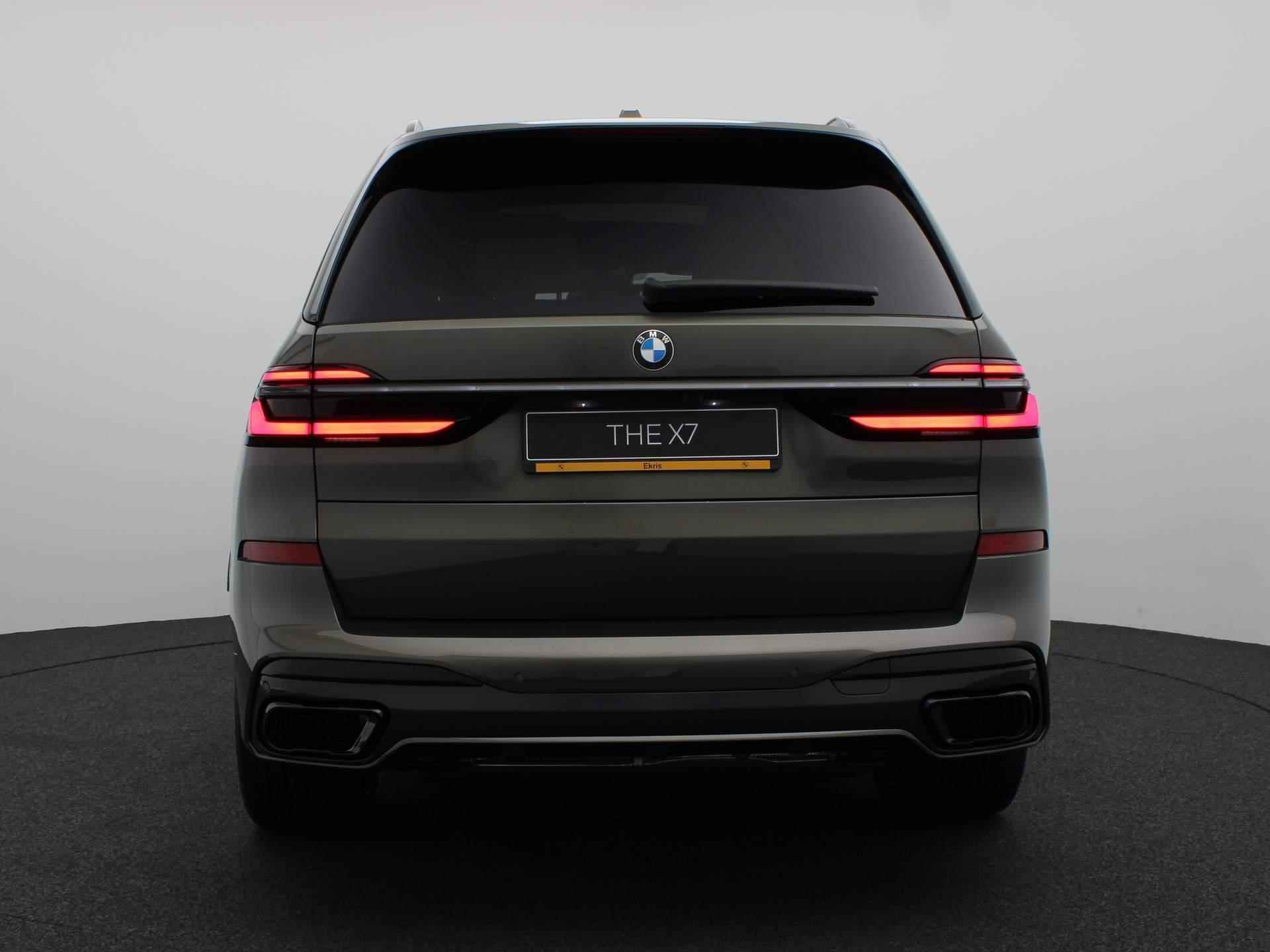 BMW X7 xDrive40i | M Sportpakket Pro | Innovation Pack | Comfort Pack | Exclusive Pack - 28/31