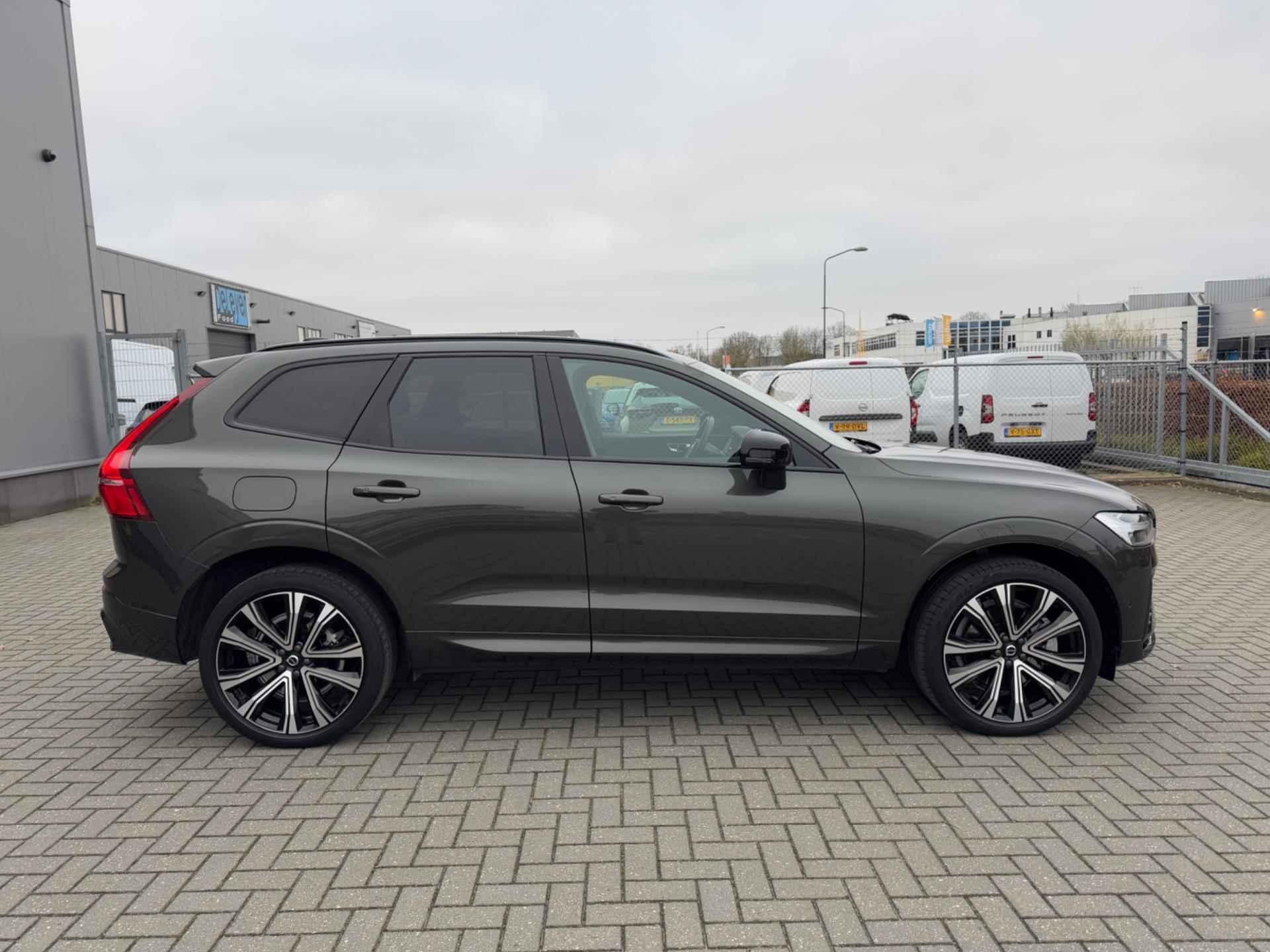 Volvo XC60 2.0 T6 Plug-in hybrid AWD R-Design /Tijdelijke Actie: 5% Korting op Alle Voertuigen! - 6/39