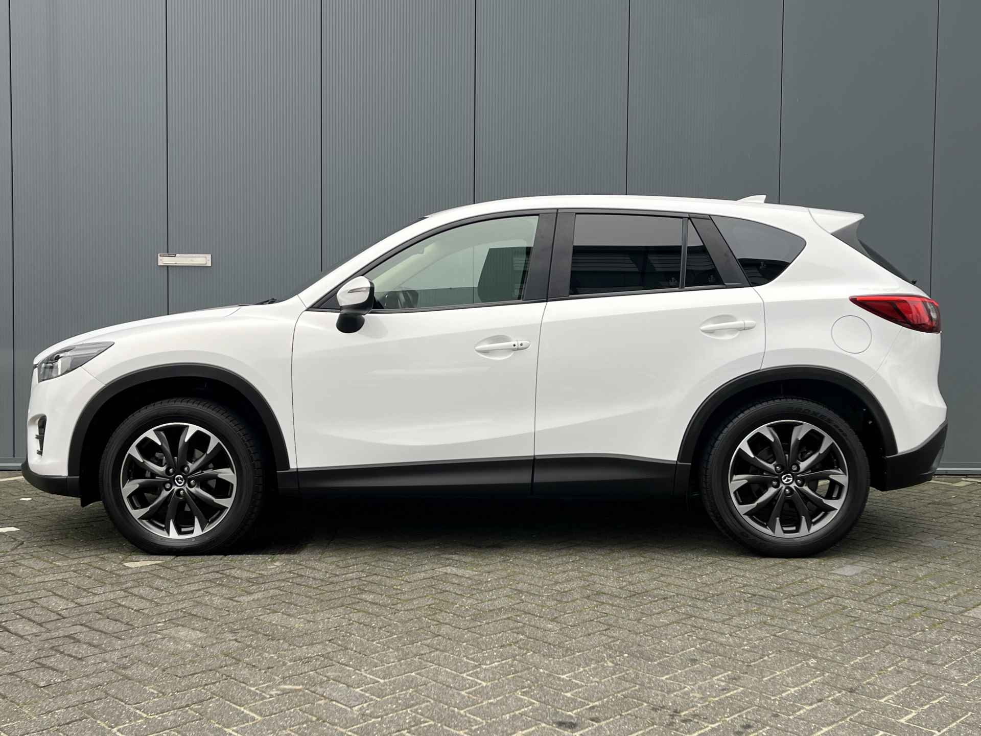 Mazda CX-5 2.0 SkyActiv-G 165pk GT-M Line Automaat | Leder | Climate | Camera | Keyless | Full - Led | Navigatie | Trekhaak | Winterpakket - 2/36