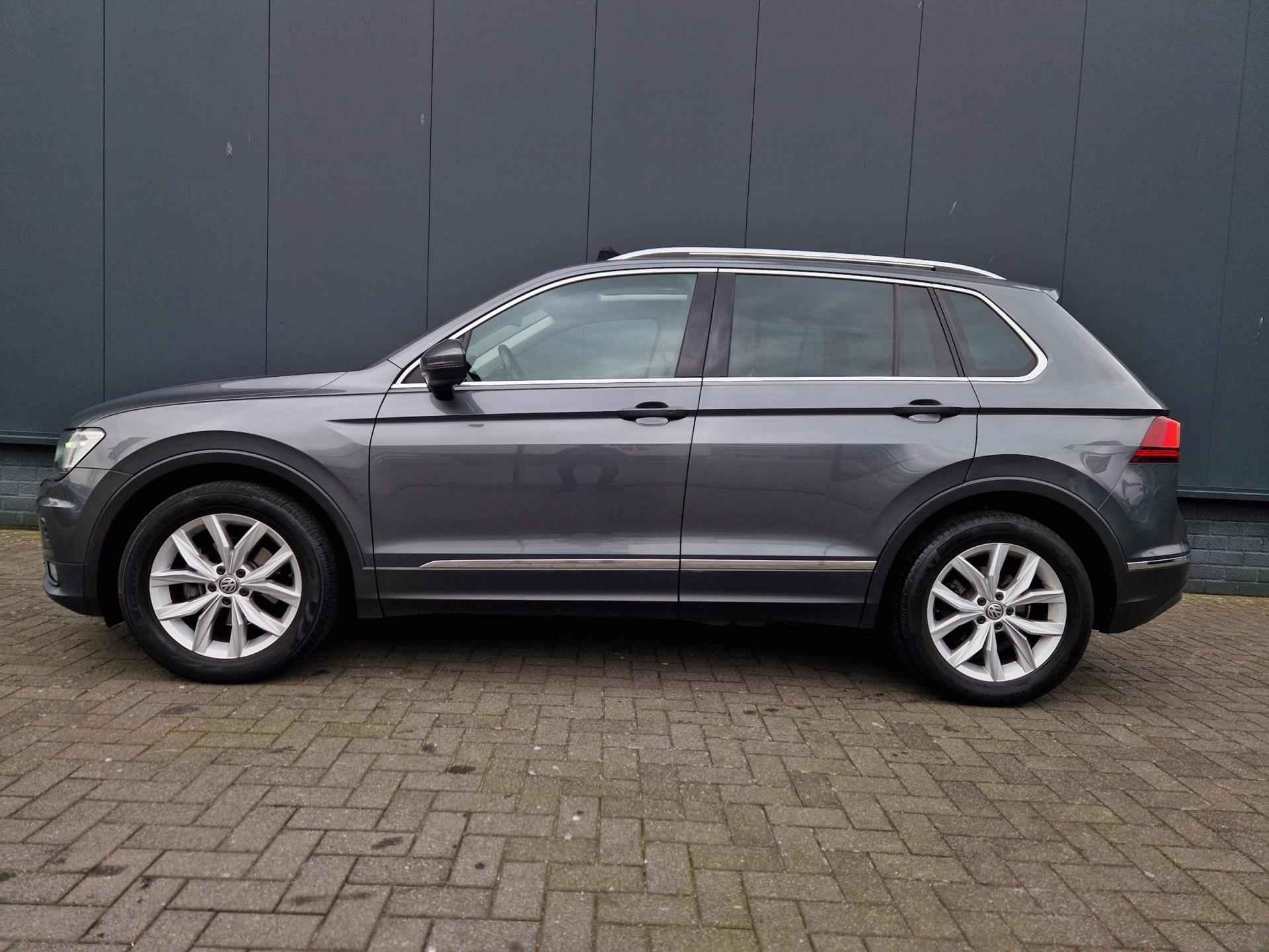 Volkswagen Tiguan 1.5 TSI DSG /Virtual /ACC /Led /Pano - 2/40