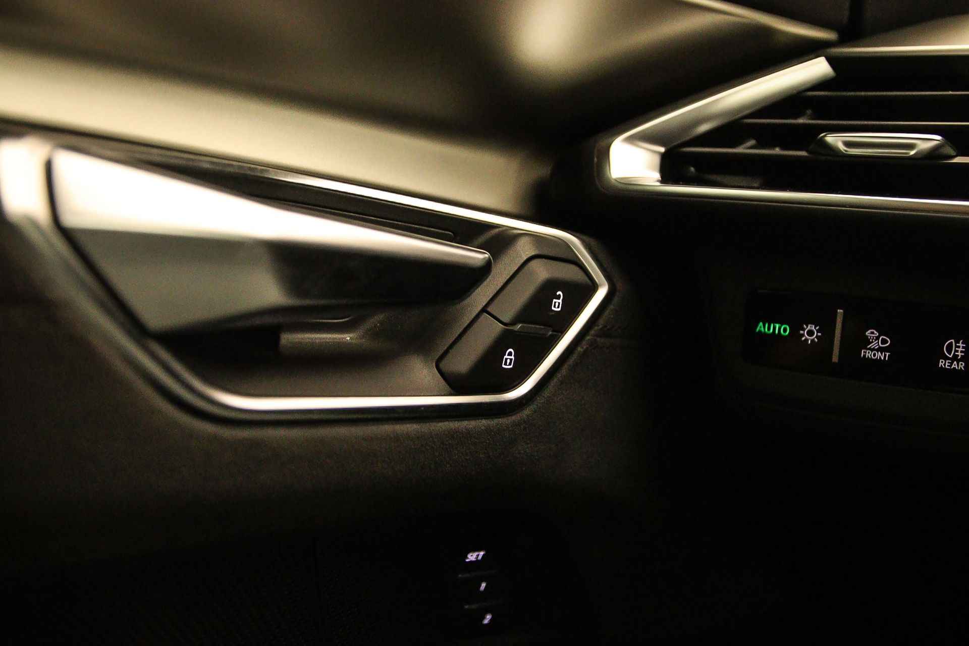 Audi e-tron GT RS 600PK | Head-up | Stoelventilatie | Optiek Zwart | Leder | B&O | Keyless | Rondomzicht | Laser | Luchtvering | Stuurwiel-verwarming| - 14/55