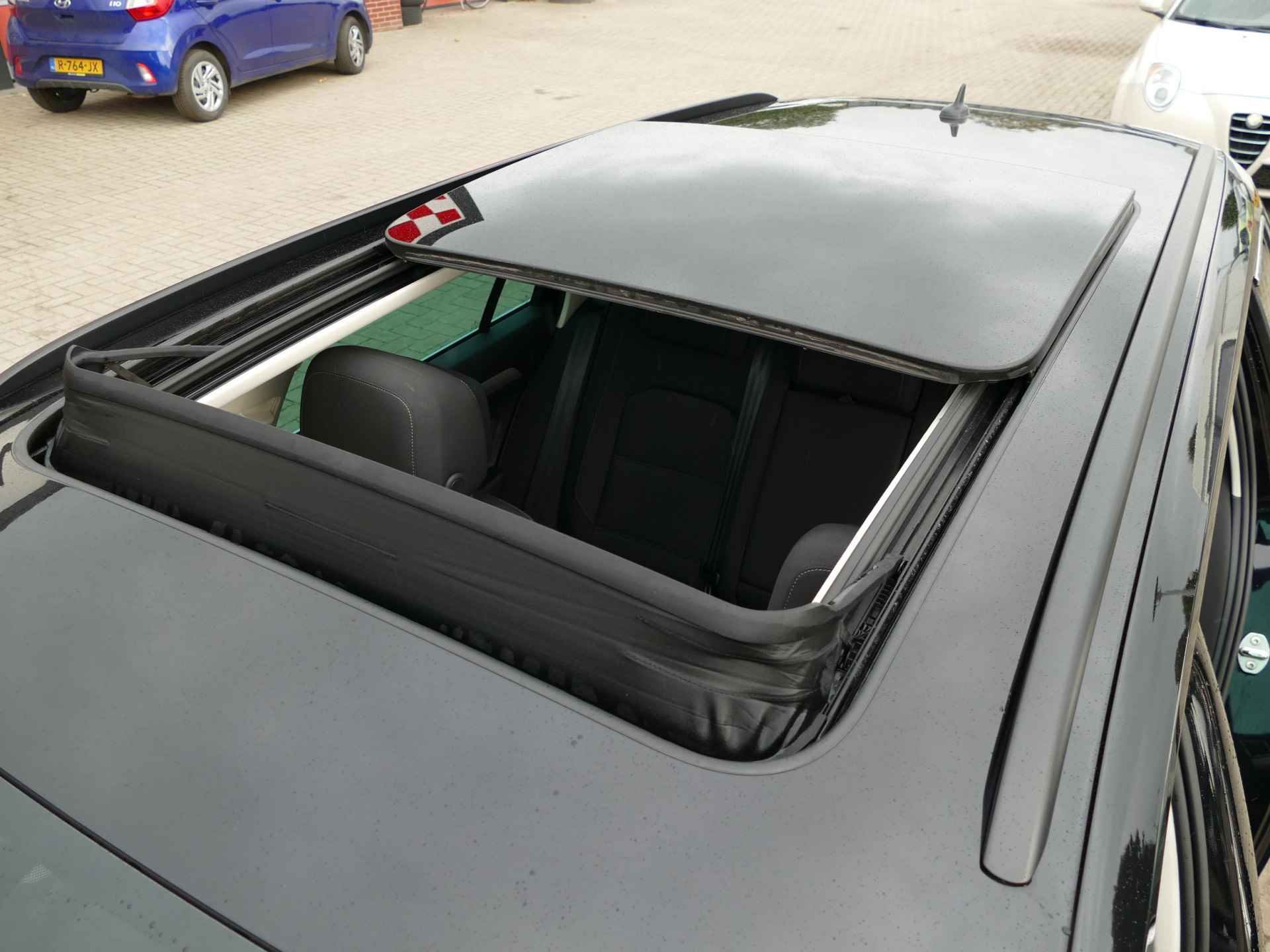 Volkswagen Passat Variant 1.4 TSI Comfortline AUTOMAAT | elektrisch panoramadak | Apple carplay/Android auto | - 5/57