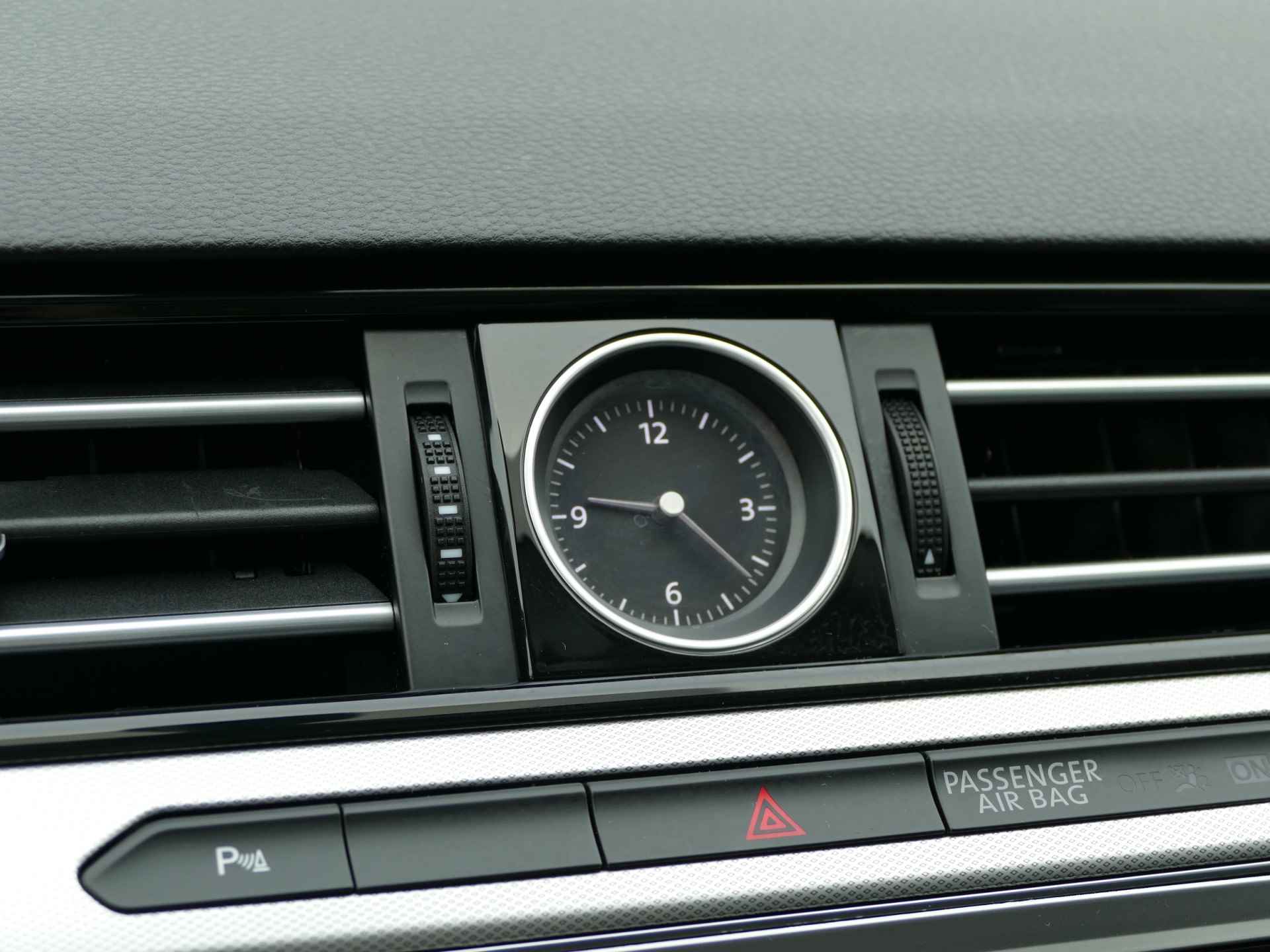 Volkswagen Passat Variant 1.4 TSI Comfortline AUTOMAAT | elektrisch panoramadak | Apple carplay/Android auto | - 20/57