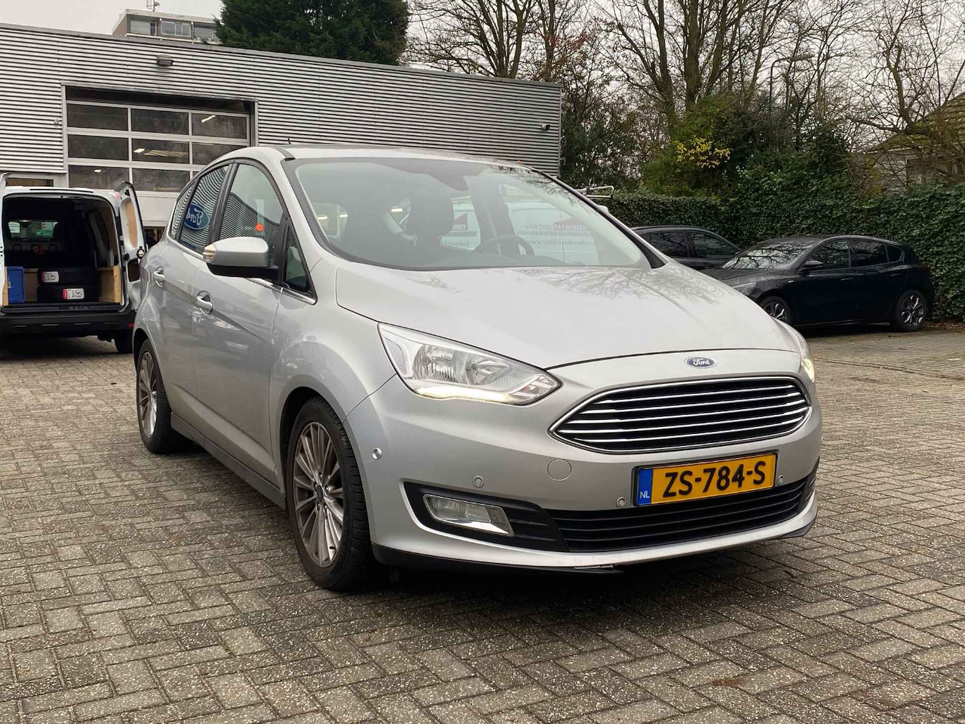 Ford C-MAX 1.0EB TITANIUM | NL-AUTO! | NAVI | CLIMA | WINTERPACK | CRUISE | AUTO. INPARKEREN | PARK SENS V+A | LM. VELGEN - 3/12