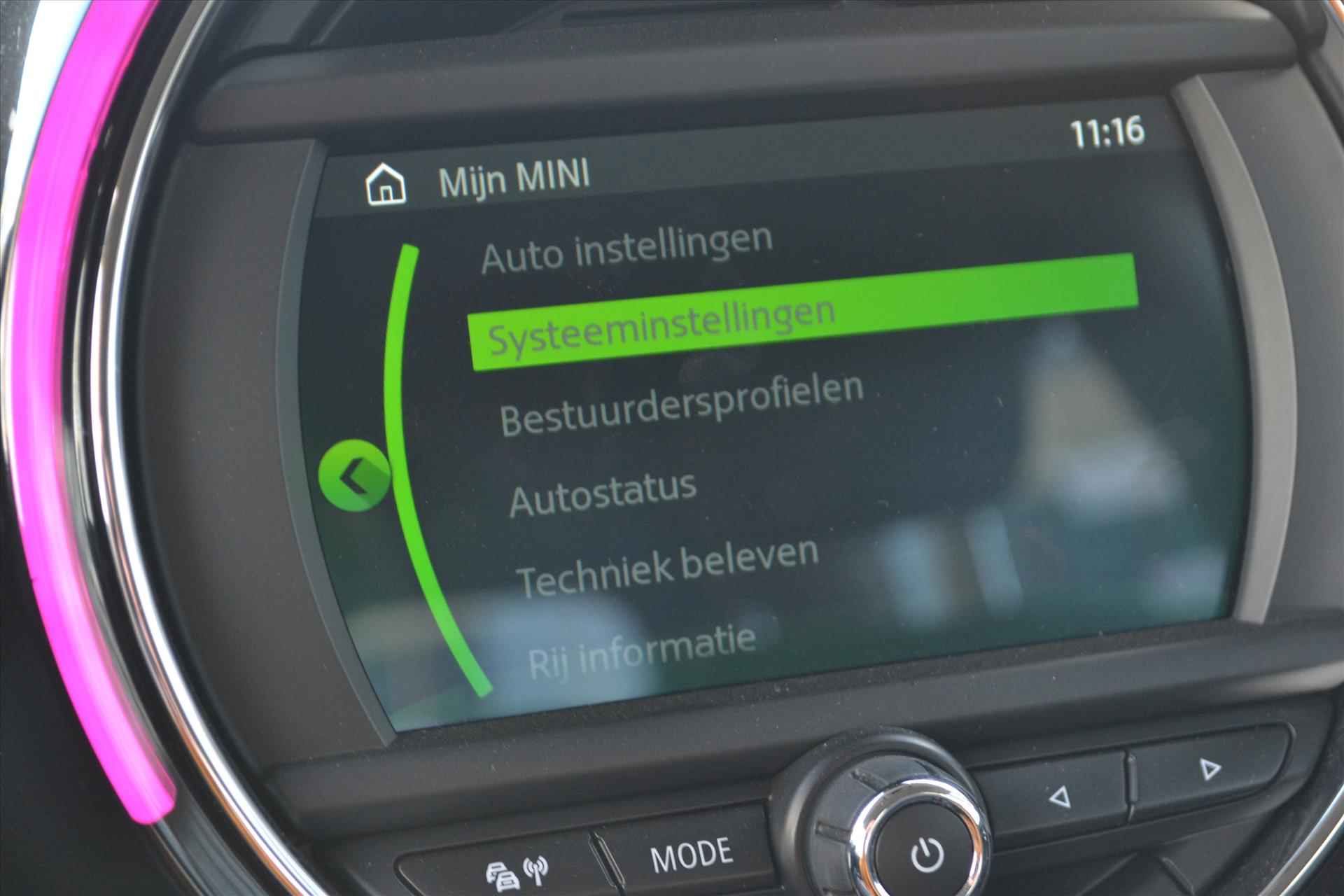 Mini Mini 3-Deurs (f56) 1.5 Cooper / 17 Inch LM/ CarPlay/ Navi / Cruise / Airco - 24/29