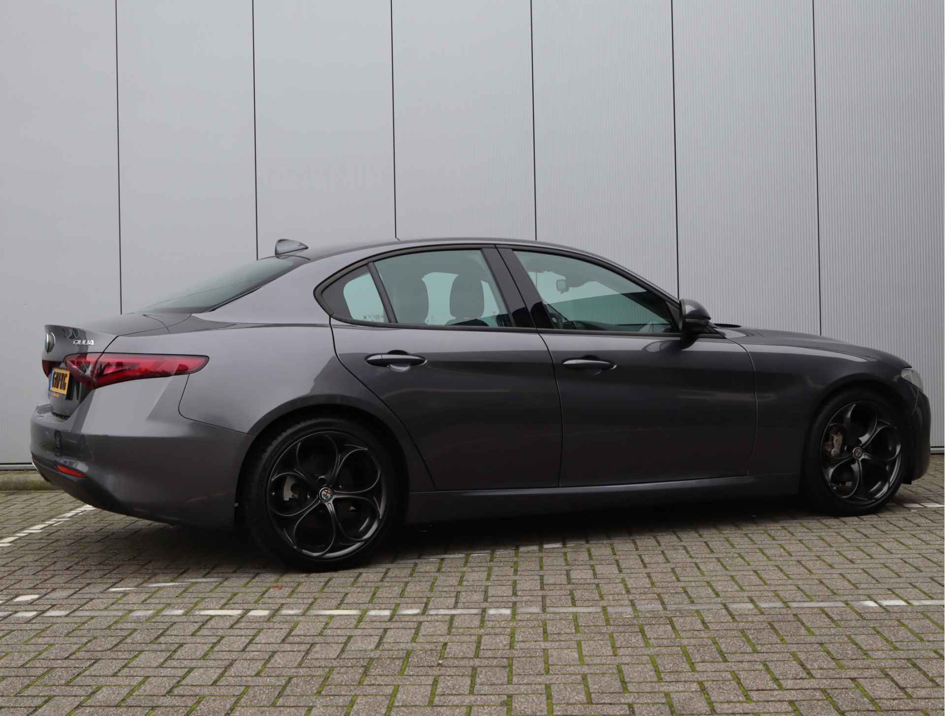 Alfa Romeo Giulia 2.0T | 19'' | Lane Assist | Climate Control | Parkeersensoren - 5/54