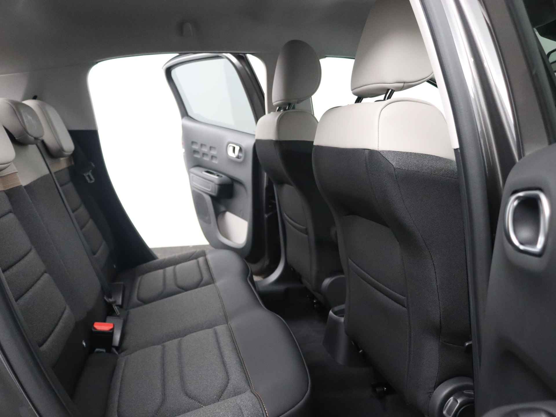 Citroën C3 PureTech 110pk Automaat Max | Rijklaar | 17" LMV | Apple Carplay | - 10/28